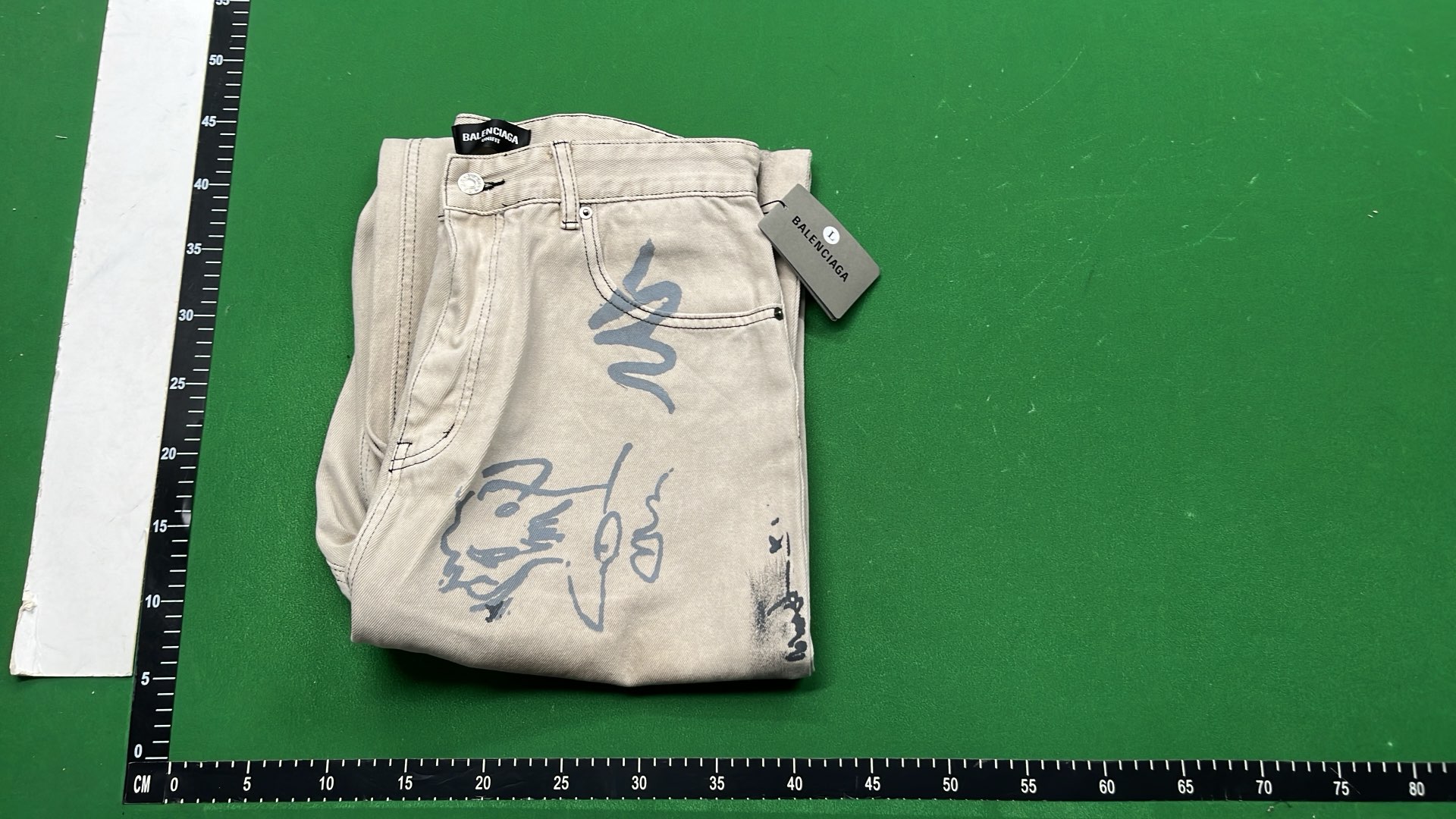 Graffiti Print Wide Leg Jeans for Streetwear