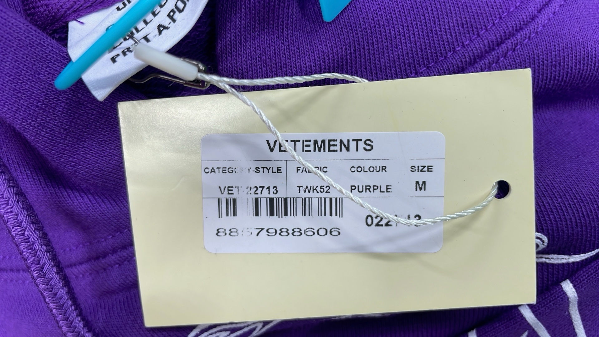 VETEMENTS Restricted Hoodie Black Red Logo Sweatshirt