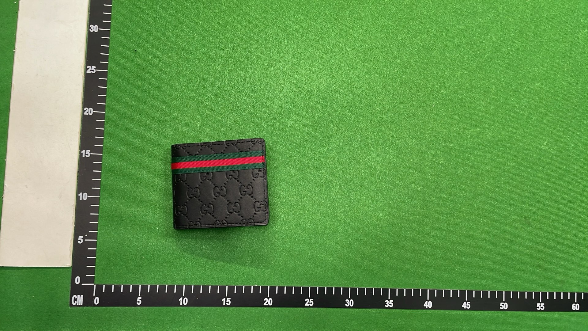 Gucci GG Supreme Snake Print Wallet - Men's Fashion Accessory