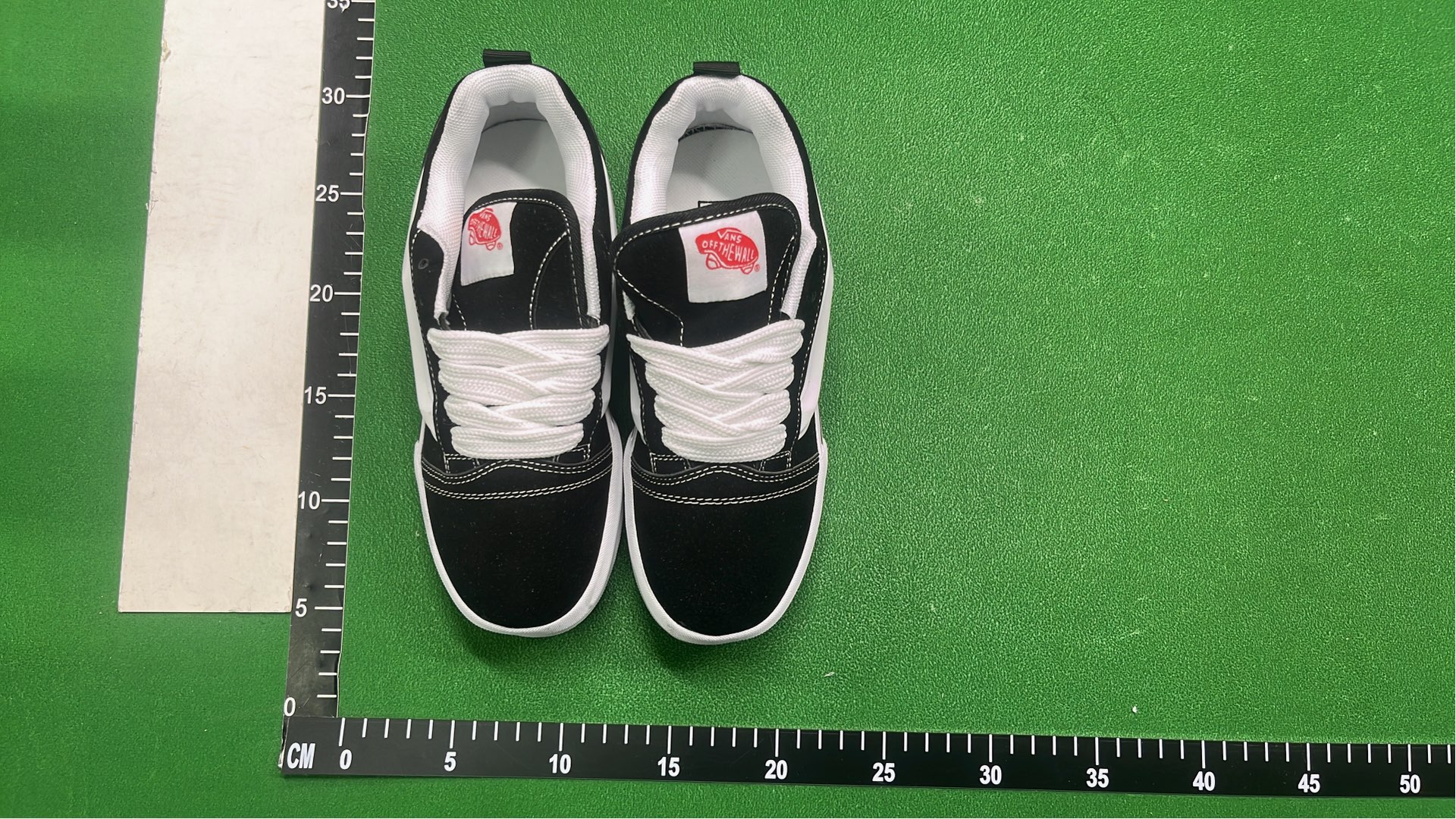 Vans Knu Skool Skate Shoes for Men Women