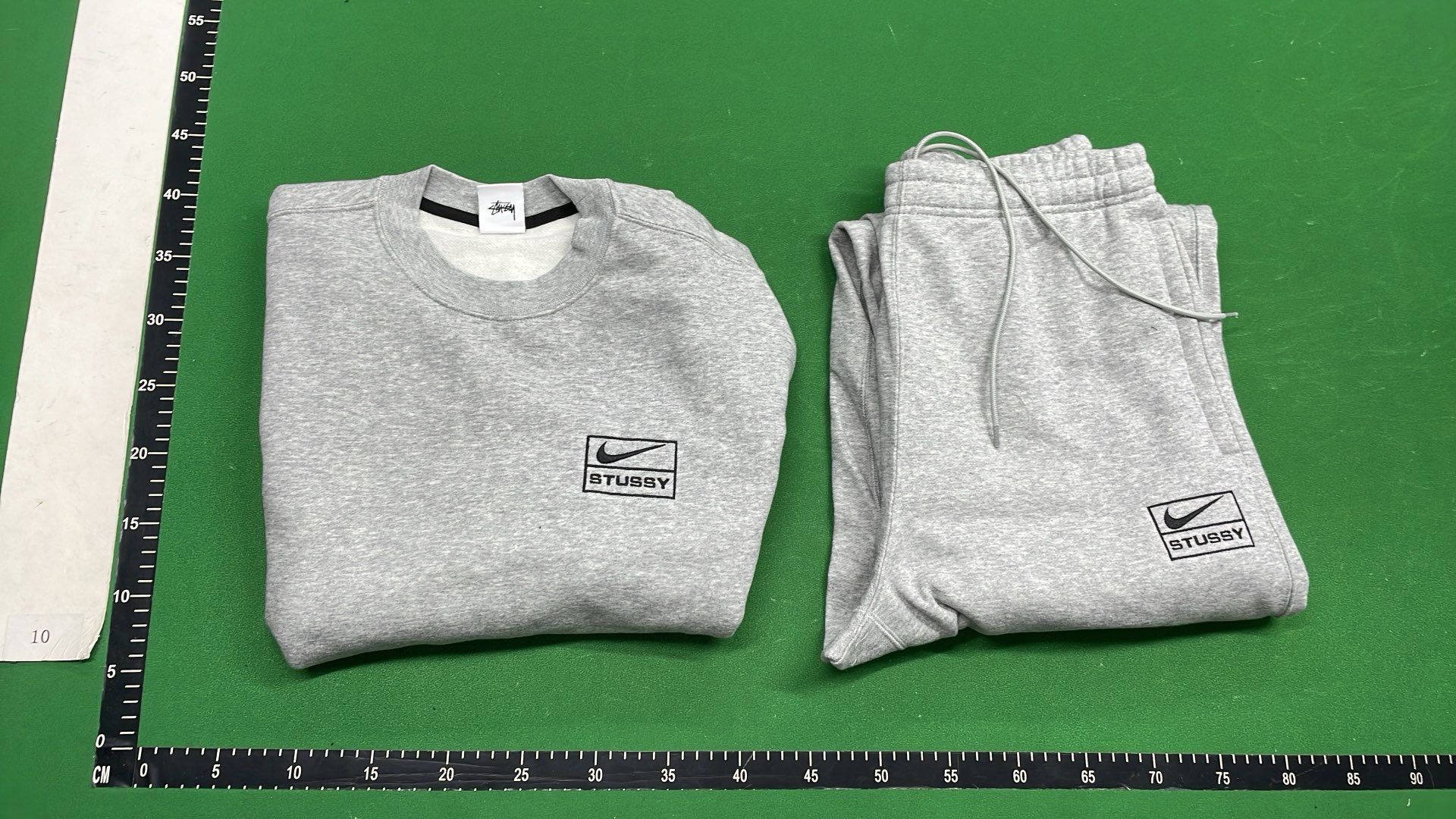 Gray Casual Sweatshirt and Jogger Pants Set for Men
