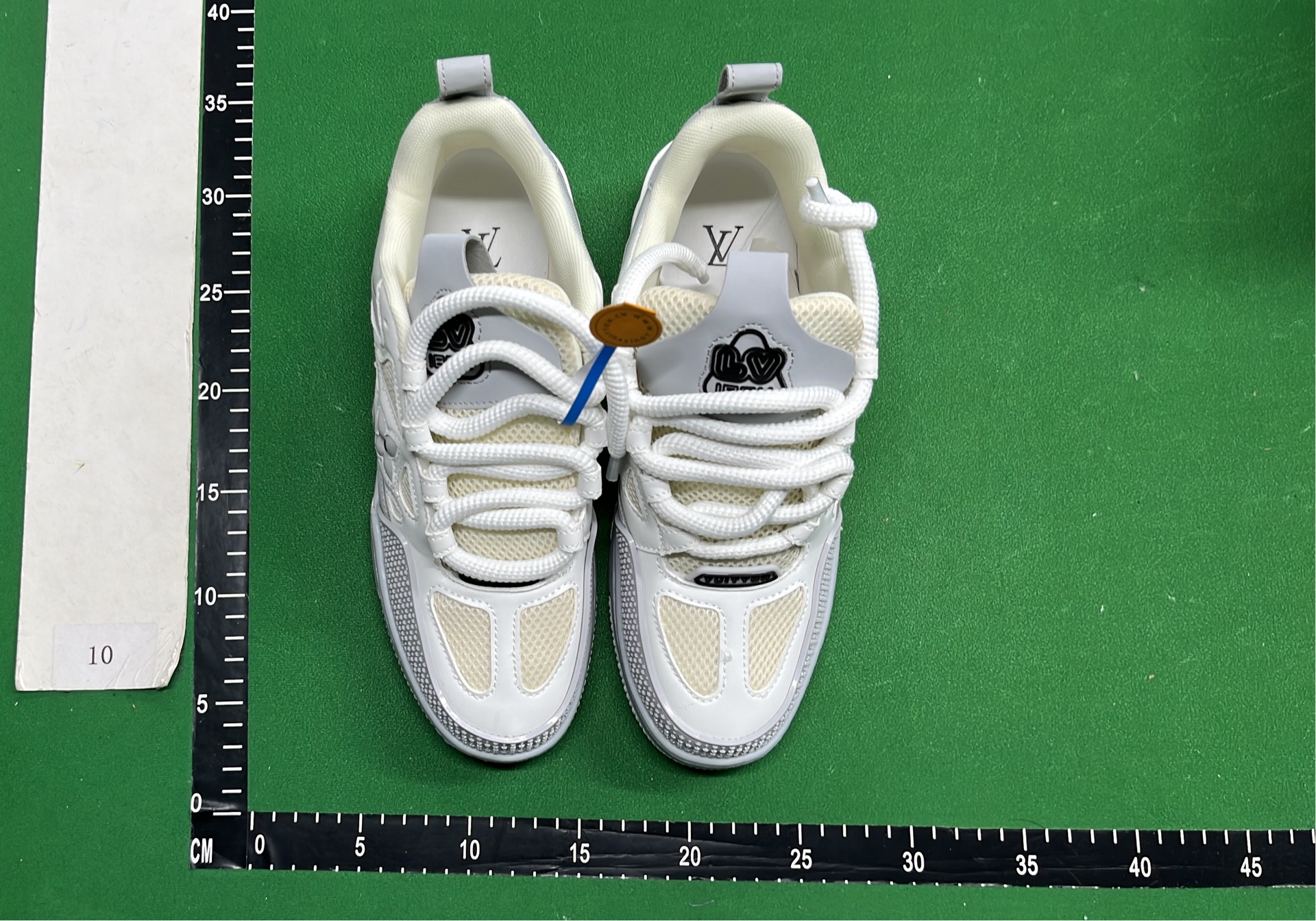 Lv Trainer Sneaker VCJK0521ZVL