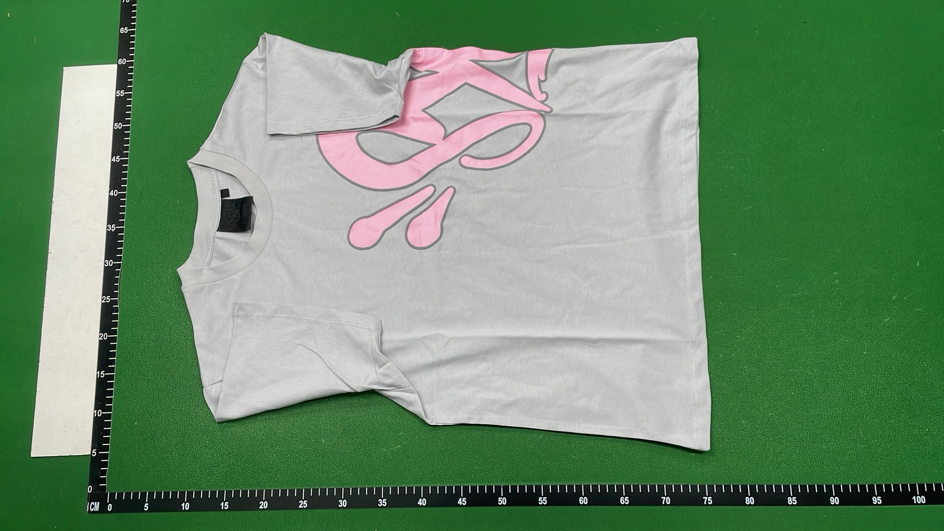 Graffiti Print T-Shirts & Shorts Set - Bold Streetwear Style