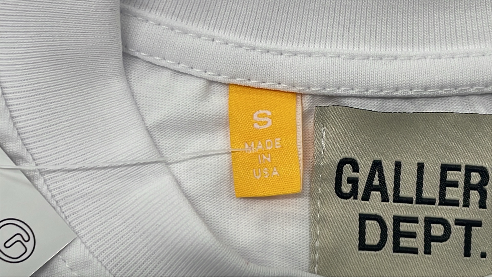 GALLERY DEPT. Tokyo Japan T-Shirt with Abstract Print