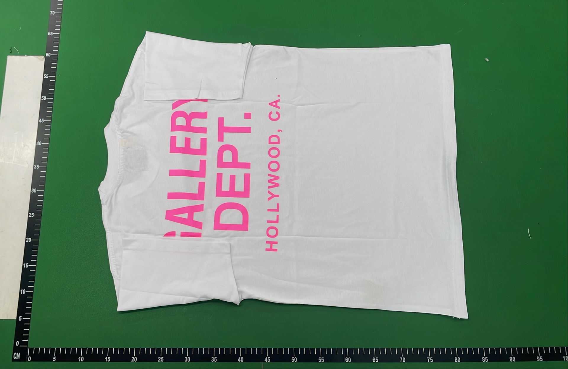 GALLERY DEPT. Tokyo Japan T-Shirt with Abstract Print
