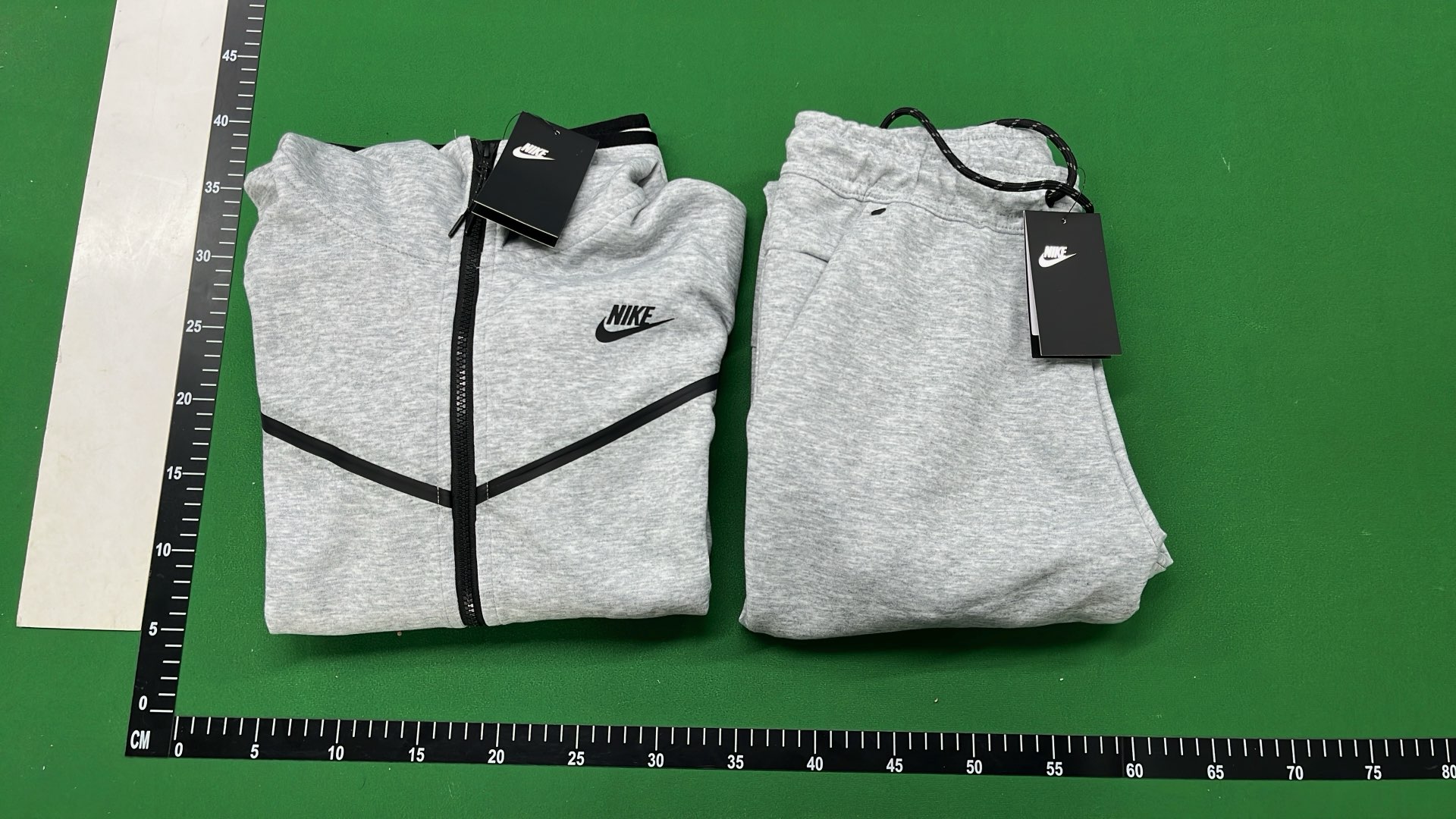Nike Sportswear Tech Fleece Hoodie and Pants Set