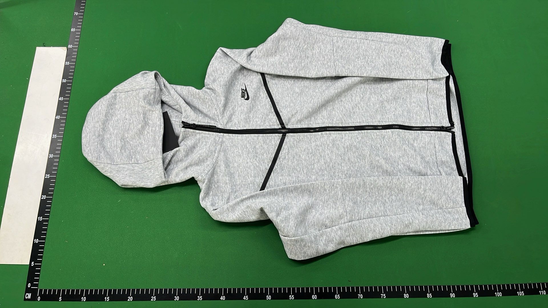 Nike Sportswear Tech Fleece Hoodie and Pants Set