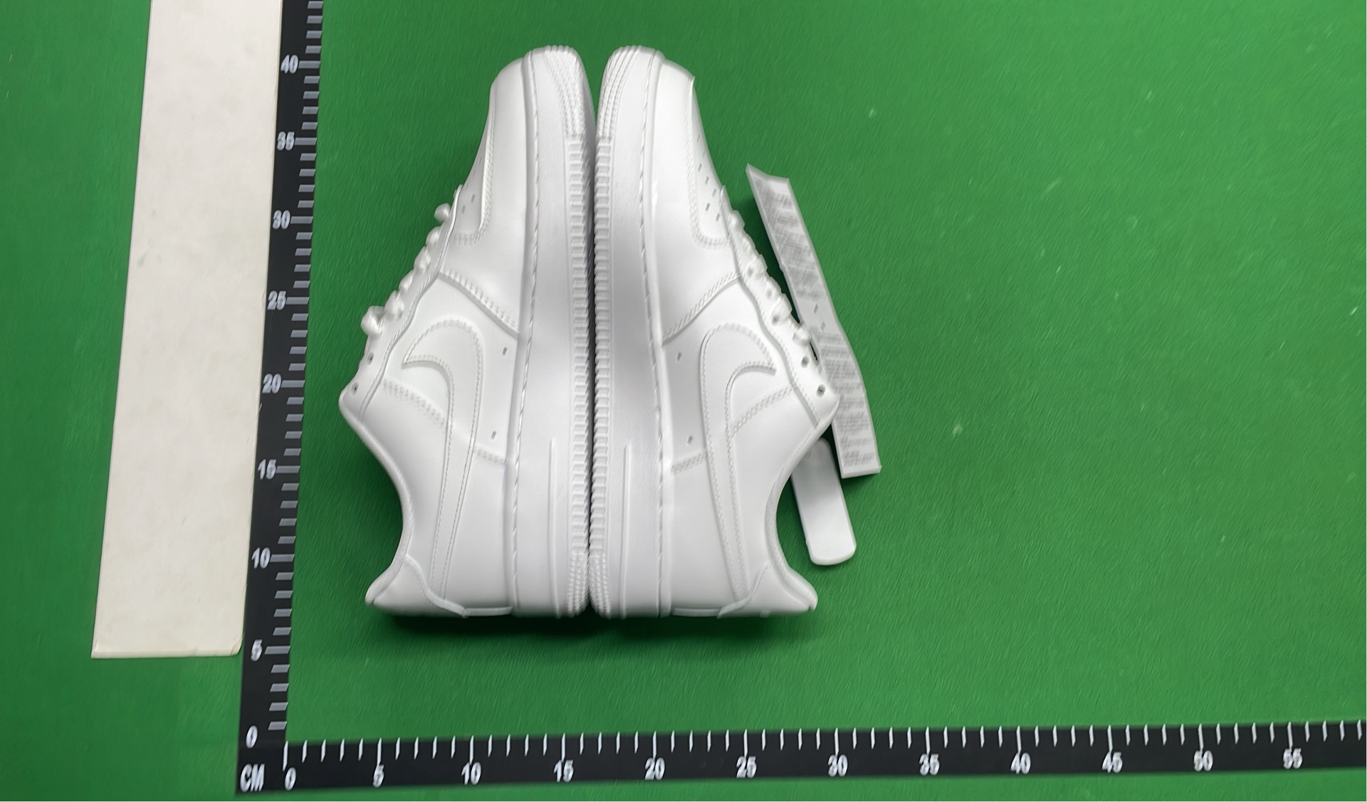 Nike Air Force Low DMZ24418 Green White Sneakers