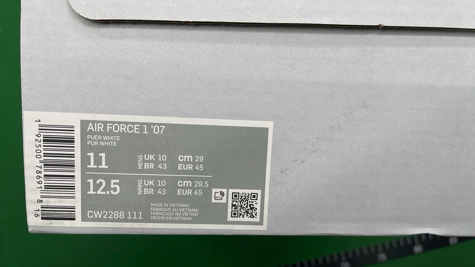 Nike Air Force Low DMZ24418 Green White Sneakers