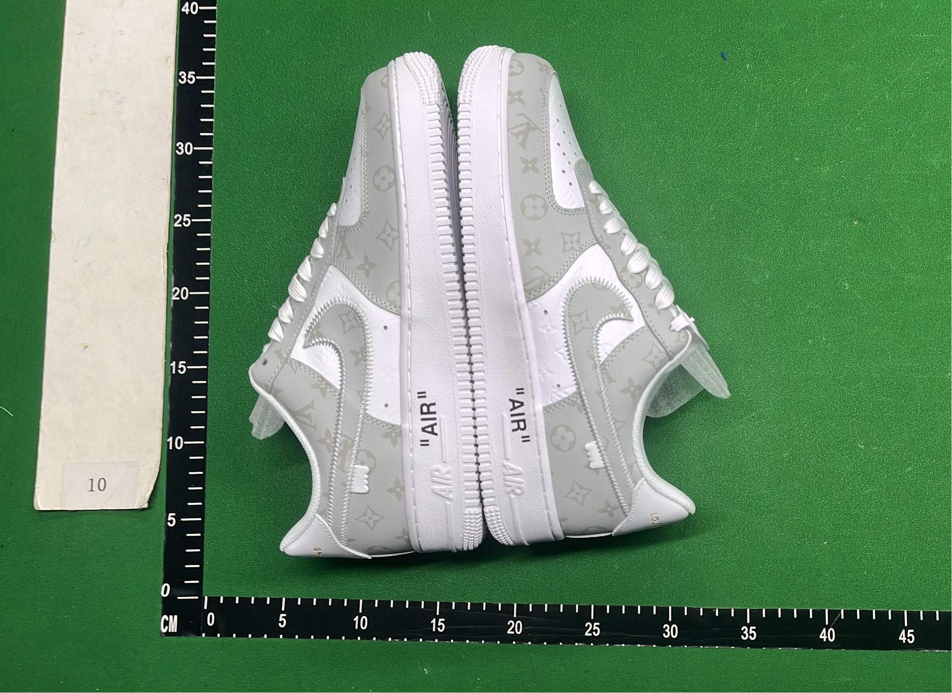 Nike Air Force 1 Low Green White LV Collaboration Sneakers