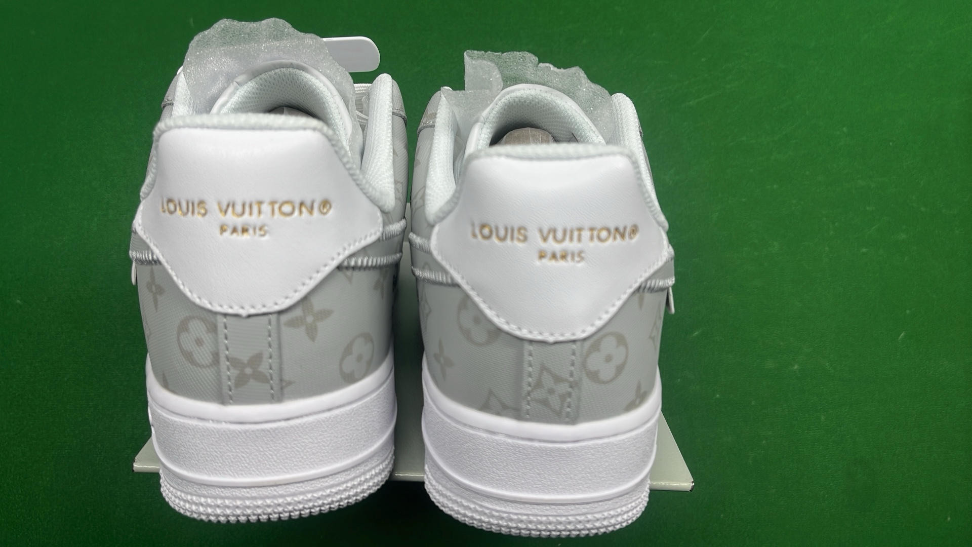 Nike Air Force 1 Low Green White LV Collaboration Sneakers