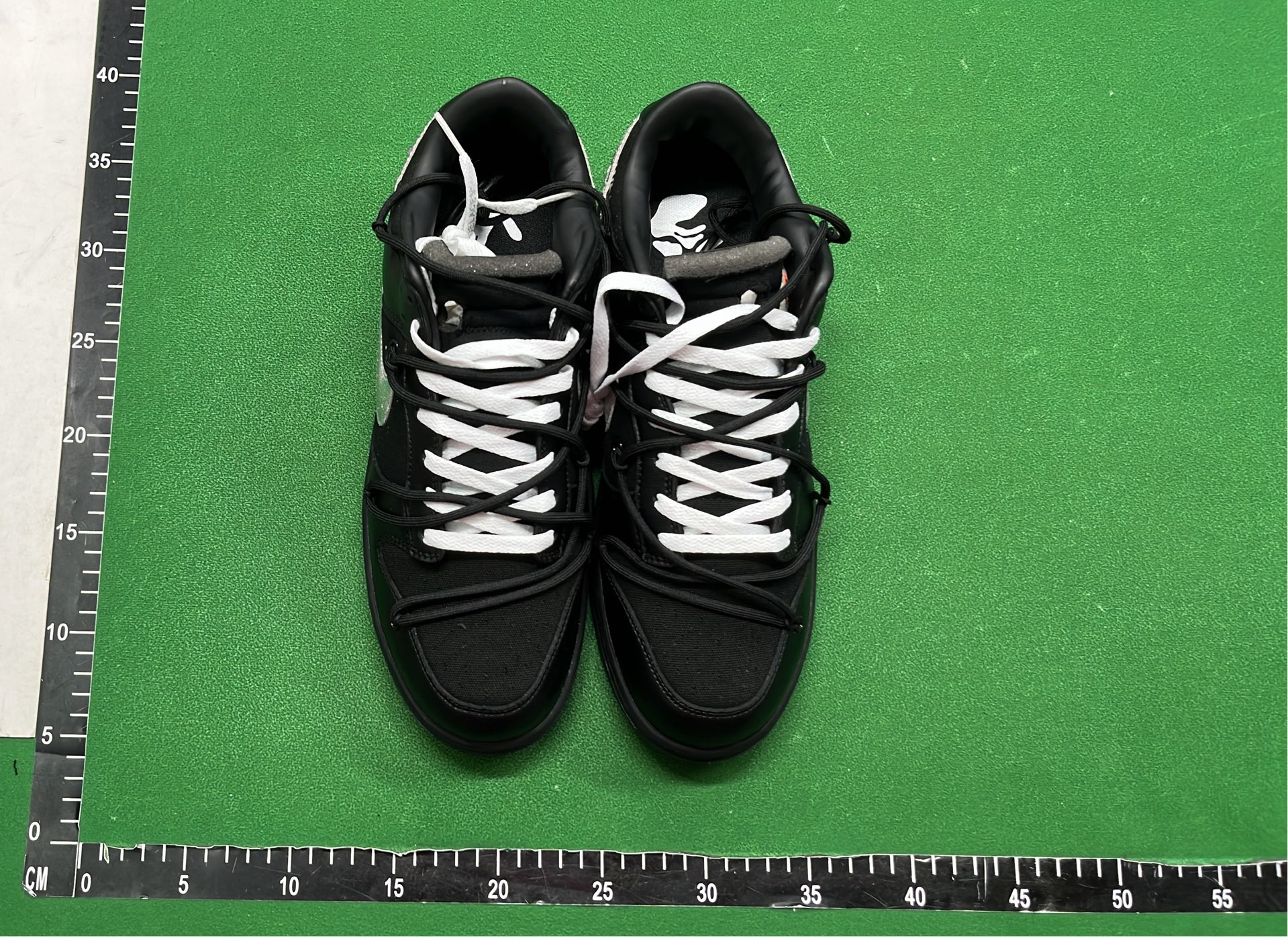 Nike Dunk Low Off-White Collaboration Sneakers
