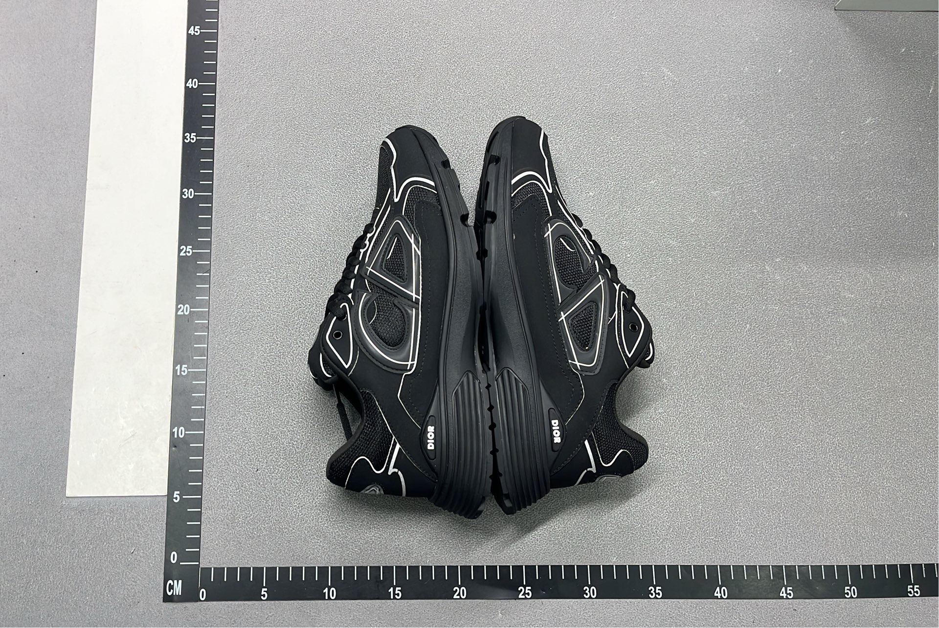 Dior CD Runners Sneakers for Men and Women