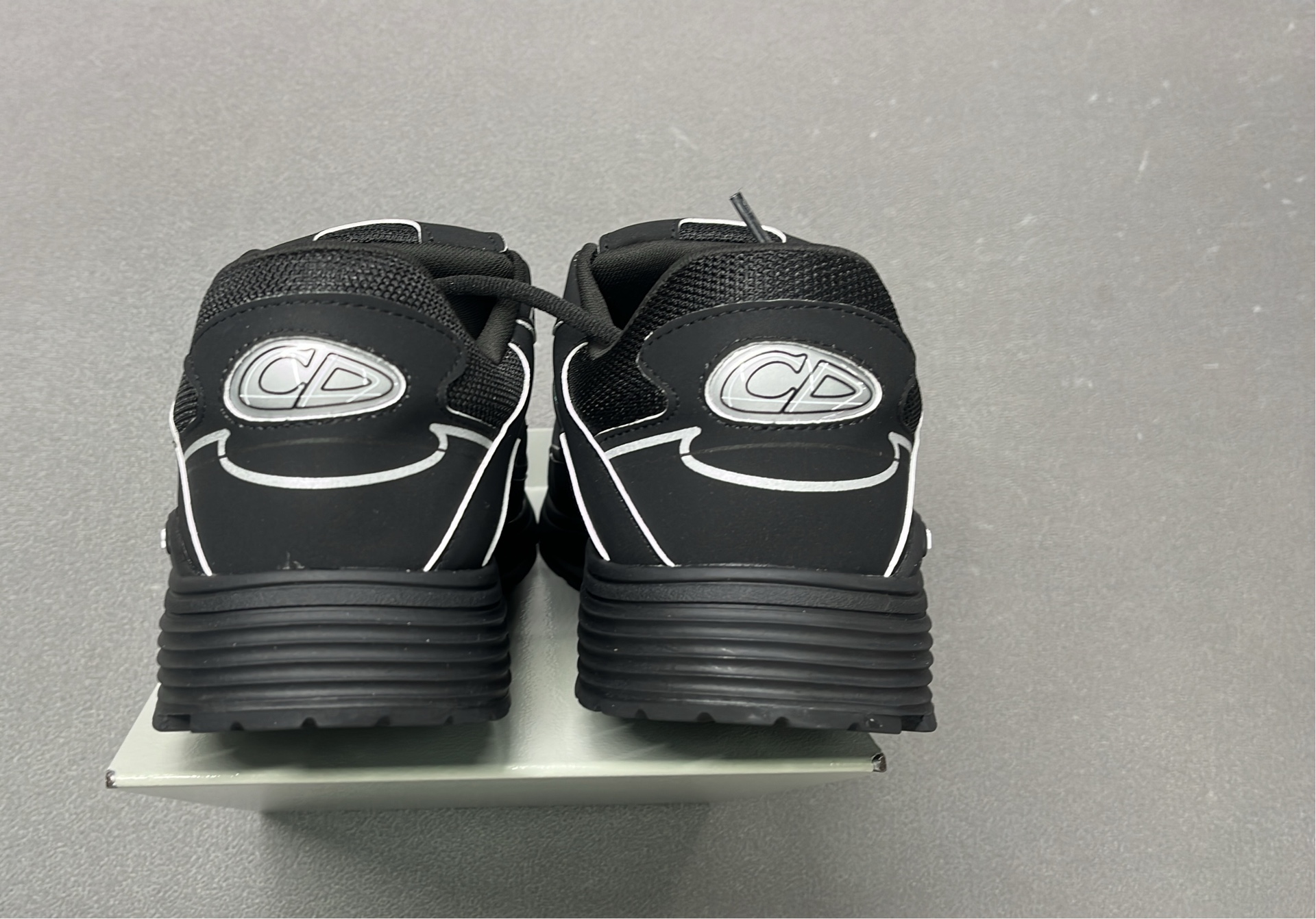 Dior CD Runners Sneakers for Men and Women