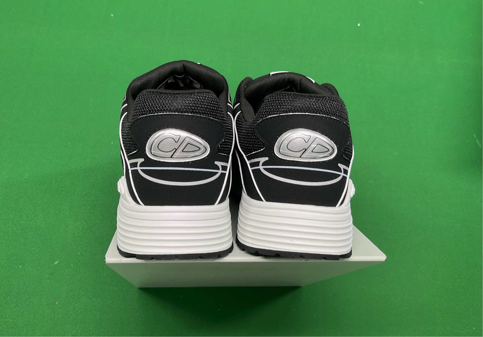 CD Retro Running Shoes for Men and Women