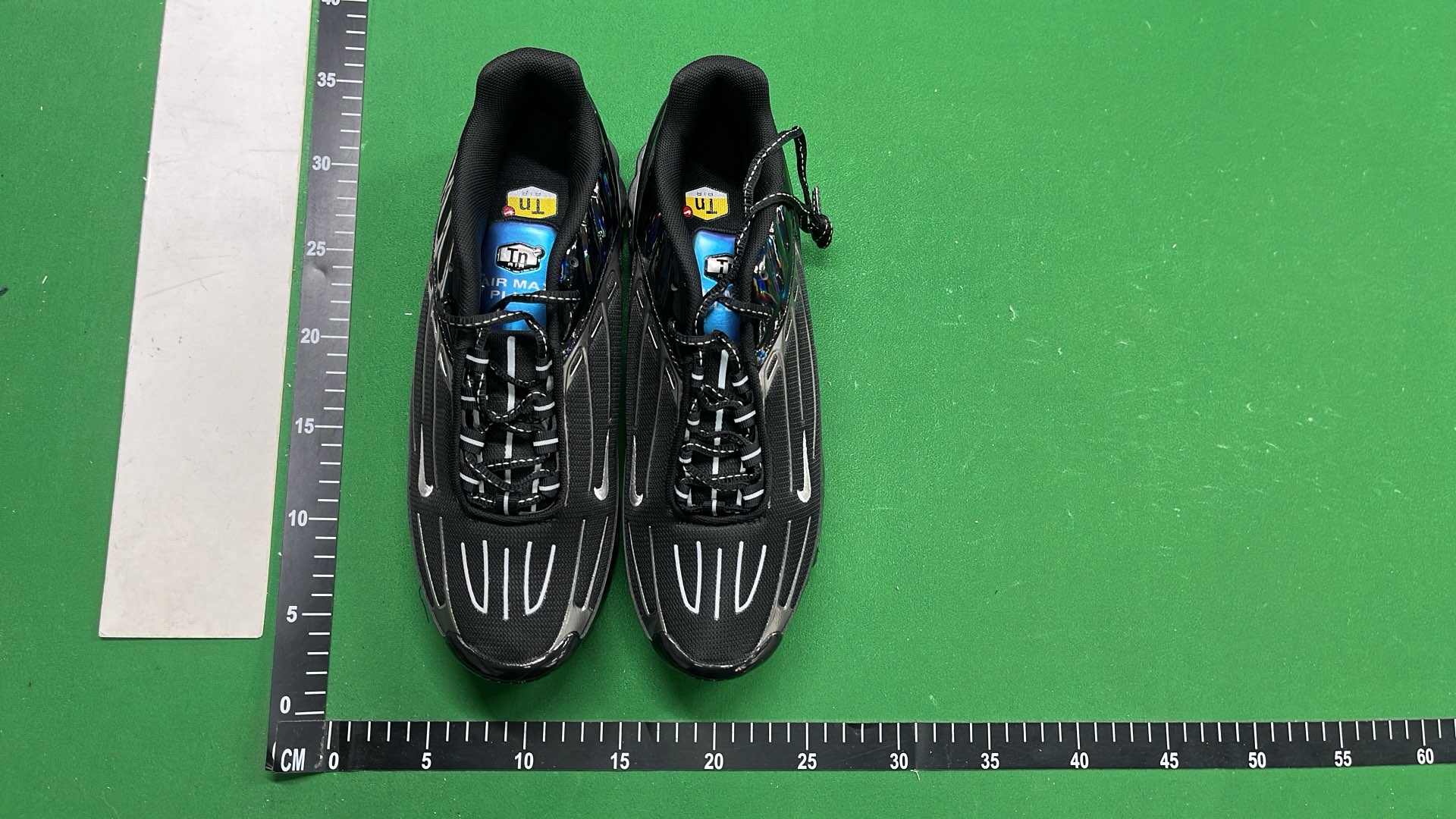 Nike Air Max Plus Black Sneakers