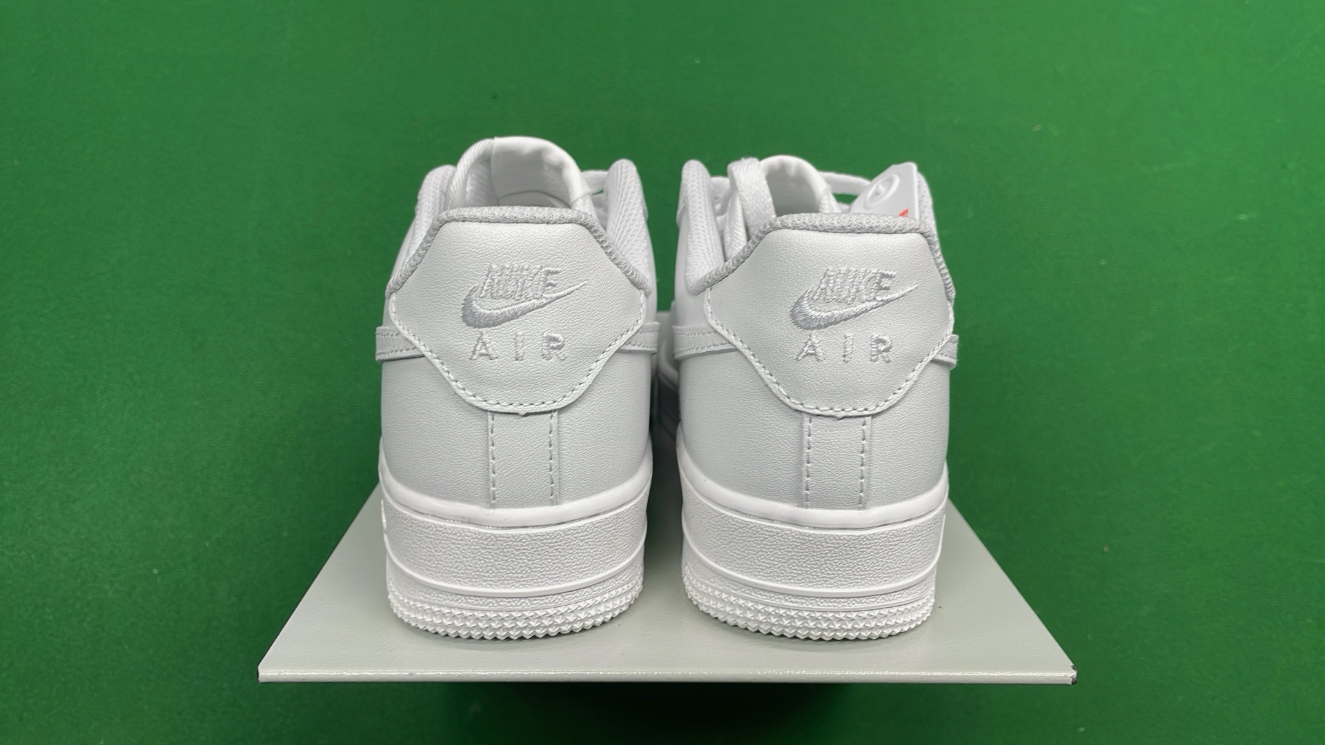 Nike Air Force 1 Low White Black Tan Red Supreme