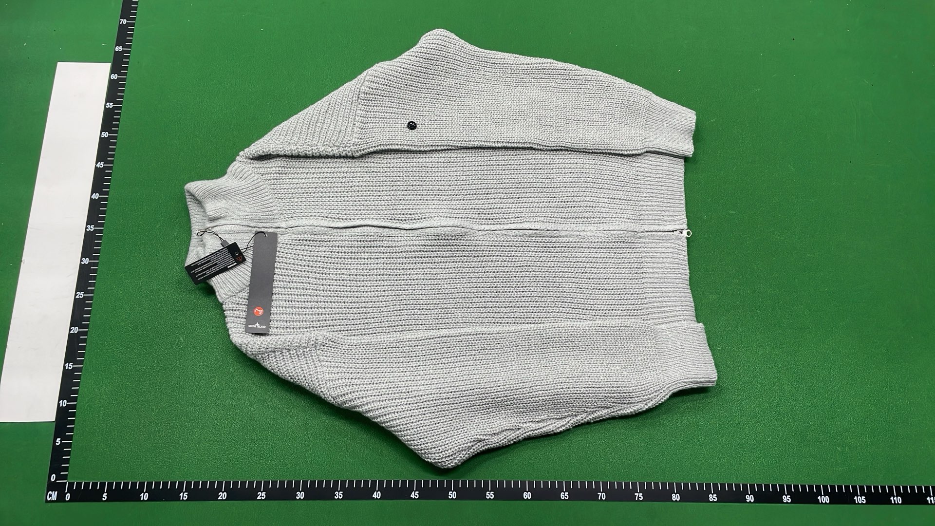 Stone Island High-End Knit Zip-Up Sweater Men's Fashion