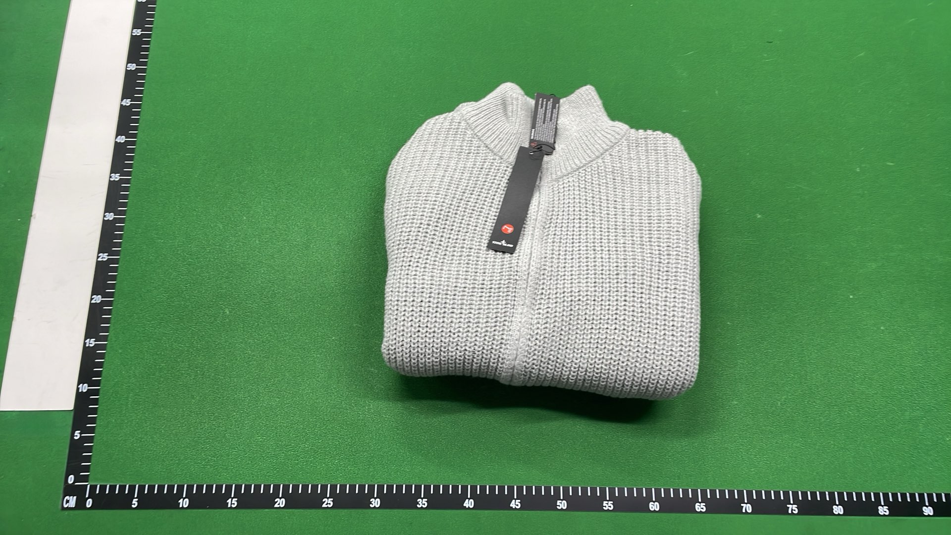 Stone Island High-End Knit Zip-Up Sweater Men's Fashion