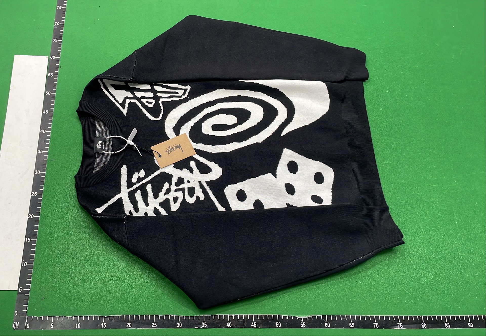 Z.Cash Knit Sweater with Graphic Design - Black and White Edition