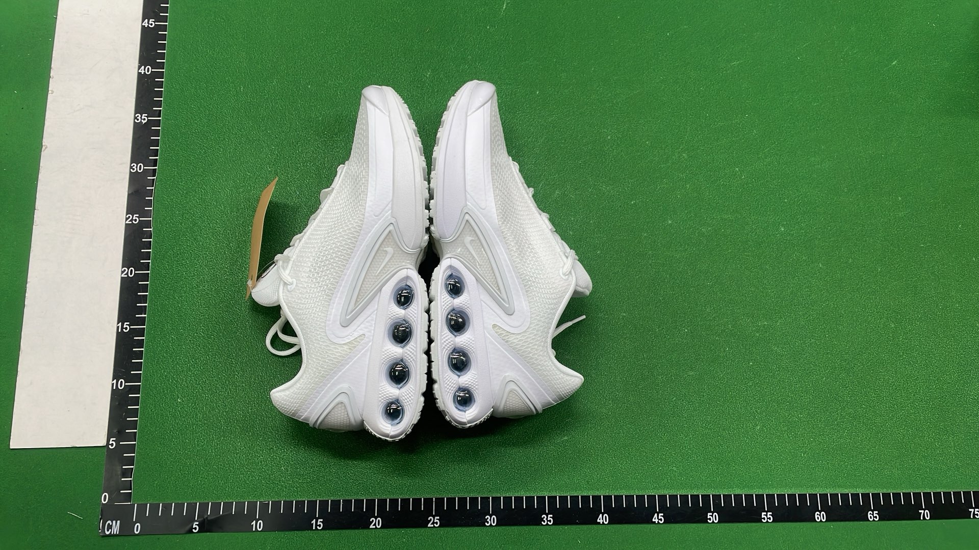 Nike Air Max 720 White Running Shoes