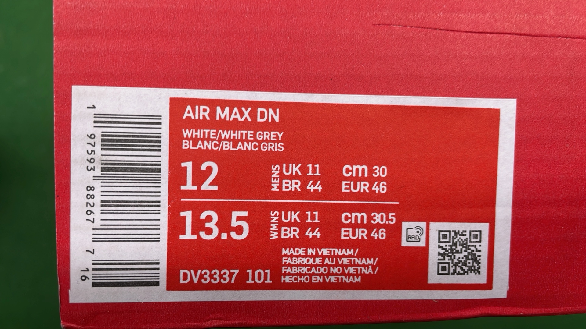 Nike Air Max 720 White Running Shoes