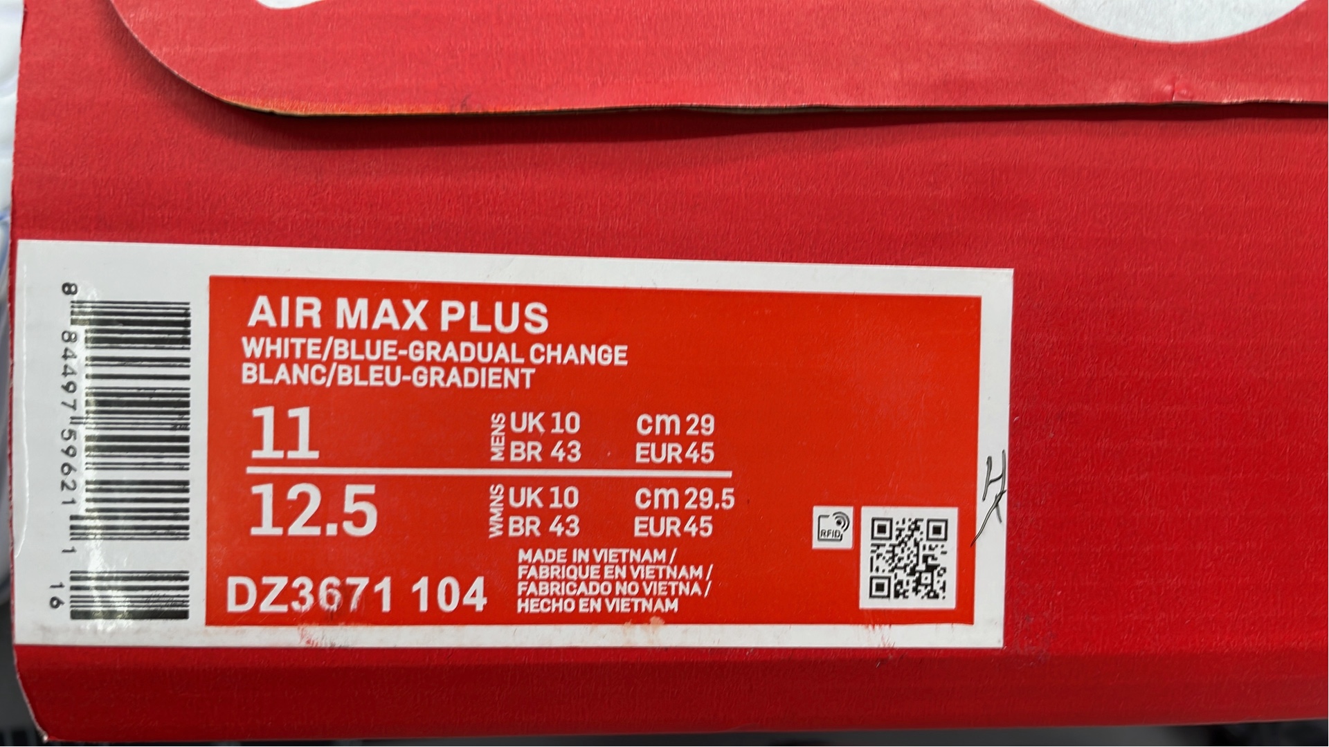 Nike Air Max Plus TN Ultra SE DMZ03620 Black Sneakers
