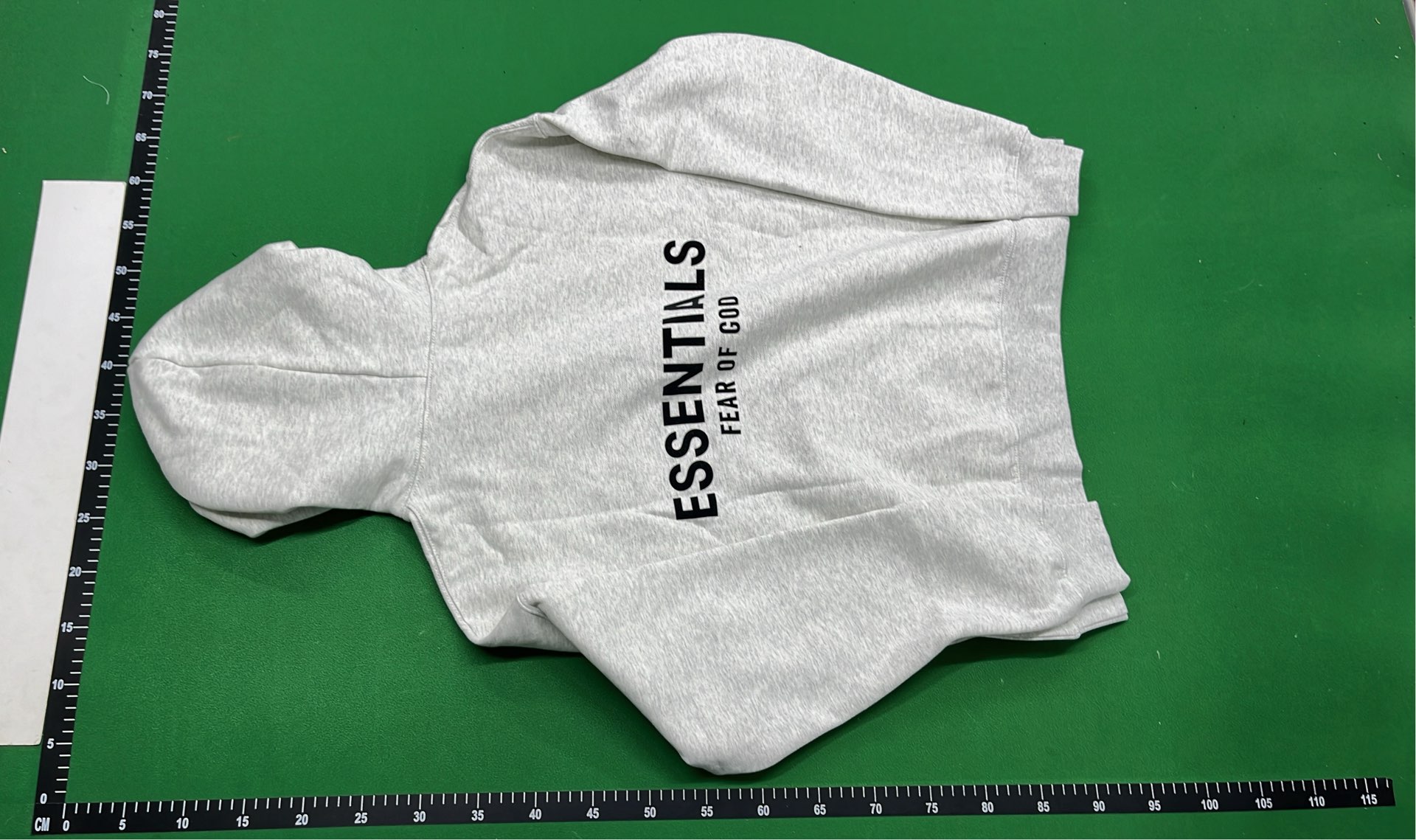 FG Black Hoodie with Gradient Logo - Streetwear Style