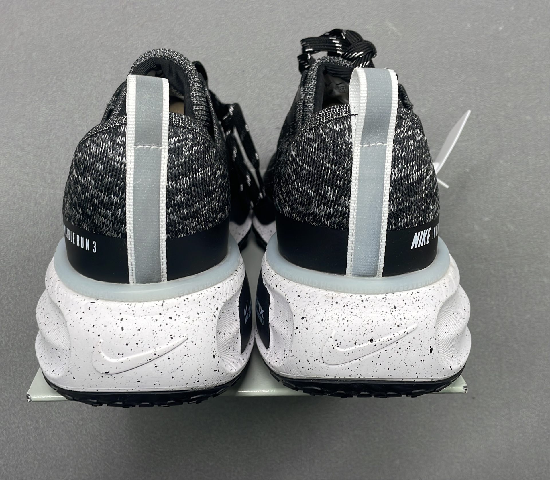 Nike Air Zoom Pegasus 40 Running Shoes