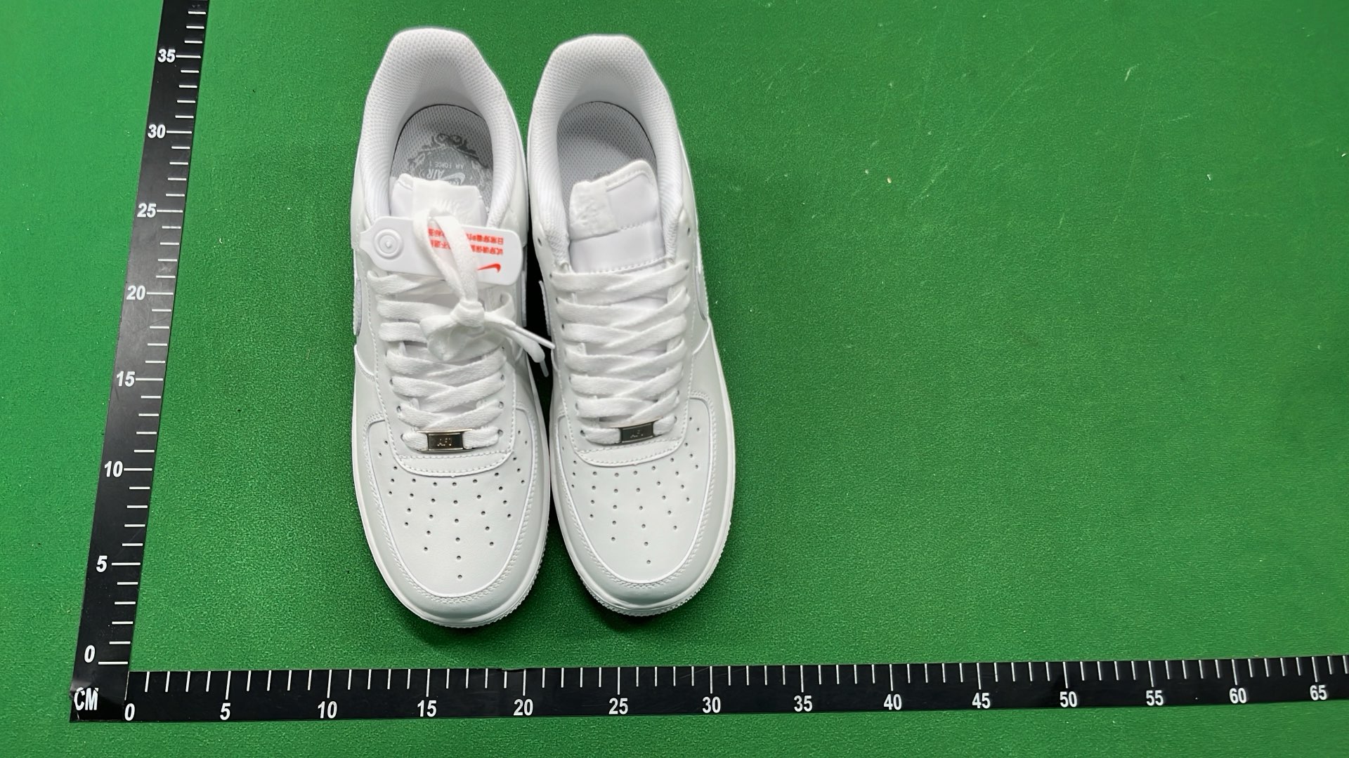 Supreme x Nike Air Force 1 Low Sneakers