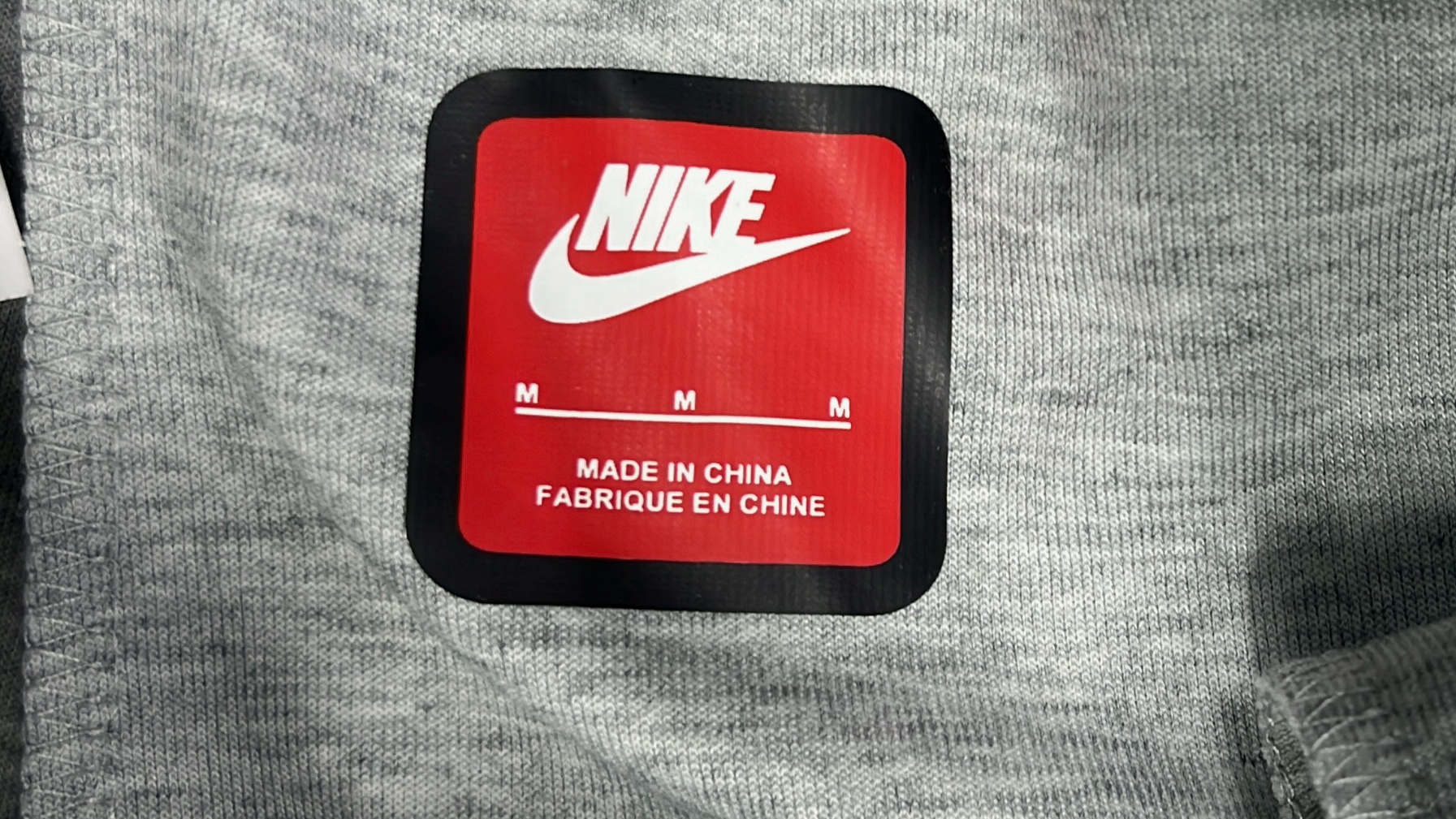 Nike Red Hoodie and Pants Set for Streetwear