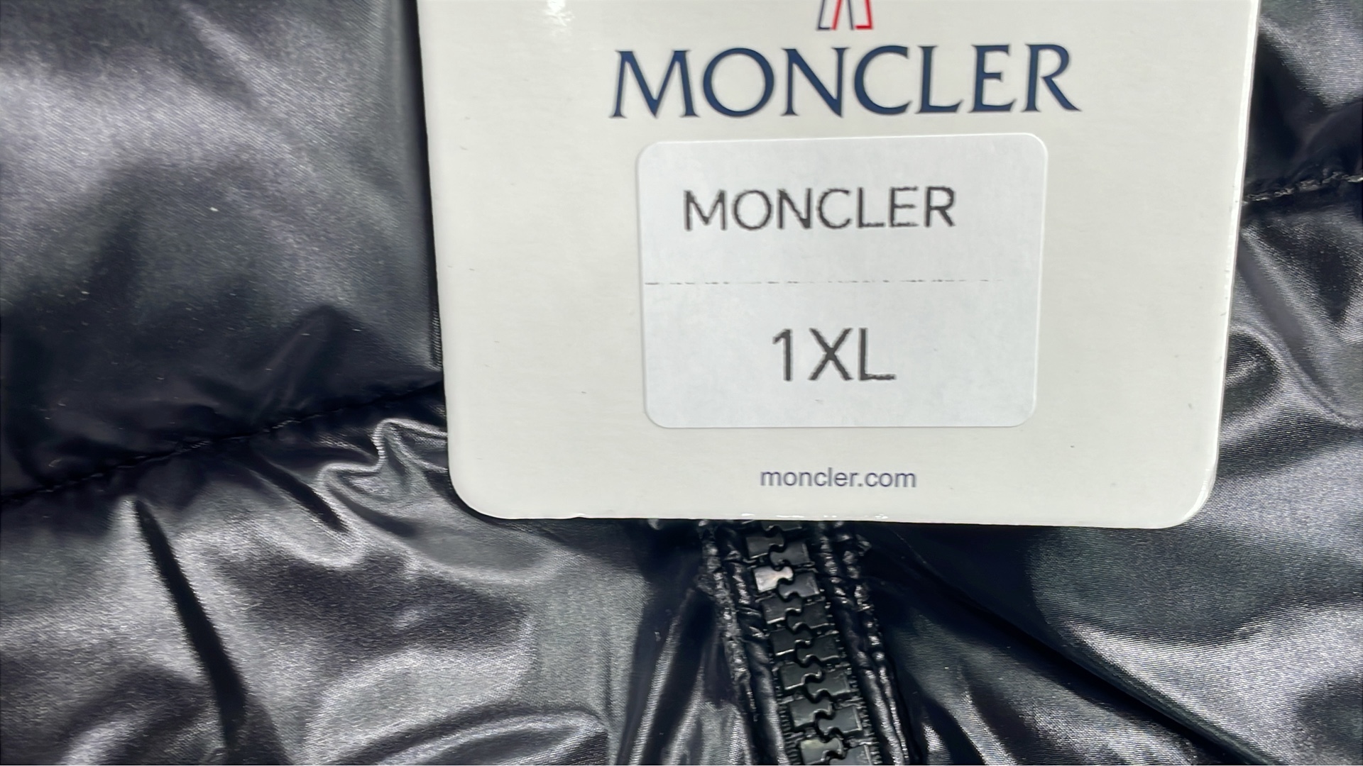 Moncler Puffer Jackets for Men Women