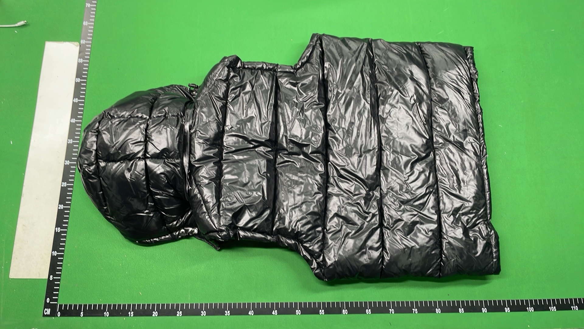 Moncler Puffer Jackets for Men Women
