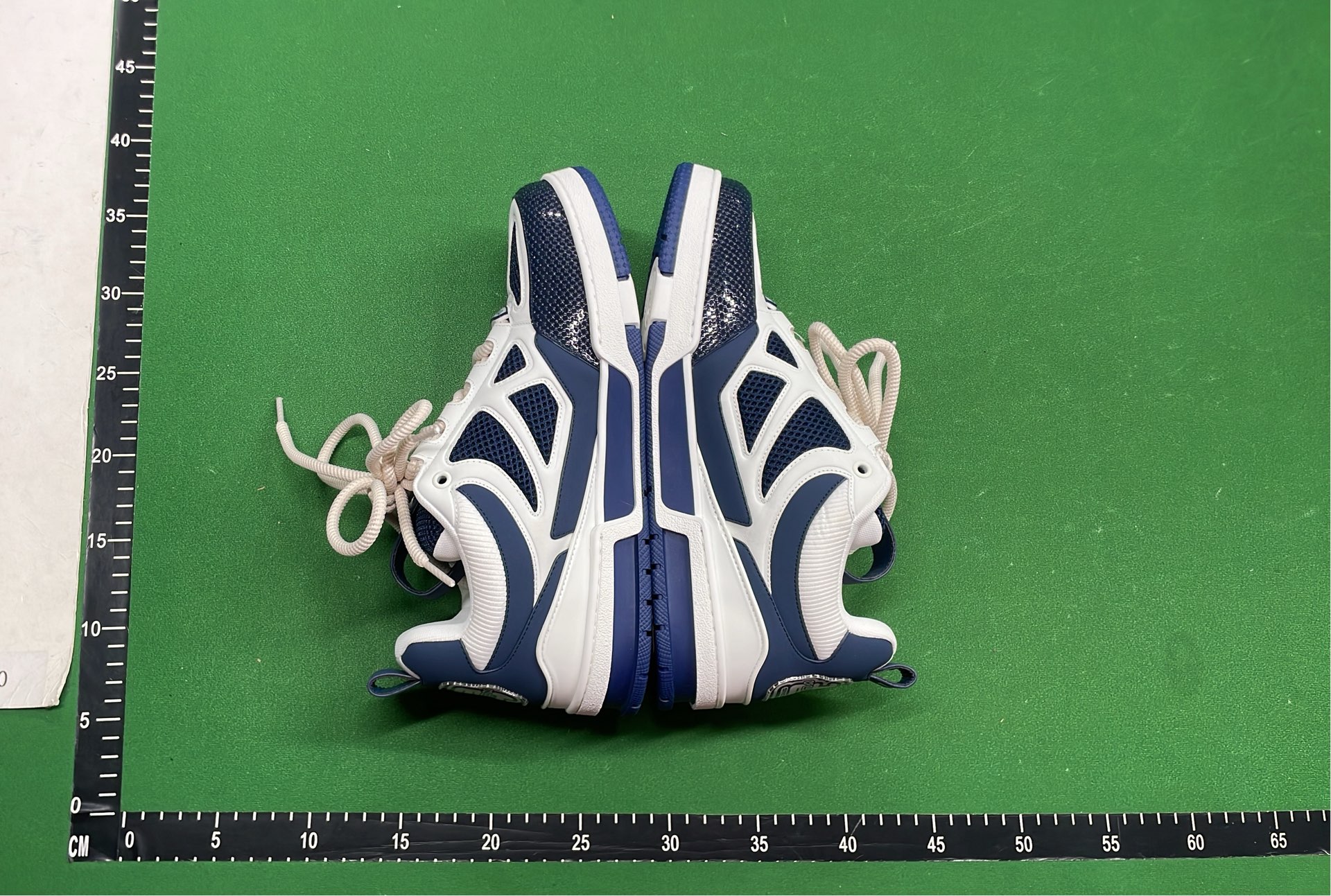 1:1 Batch LOUIS VUITTON shoes-1  in the Best OopBuy Spreadsheet QC photos