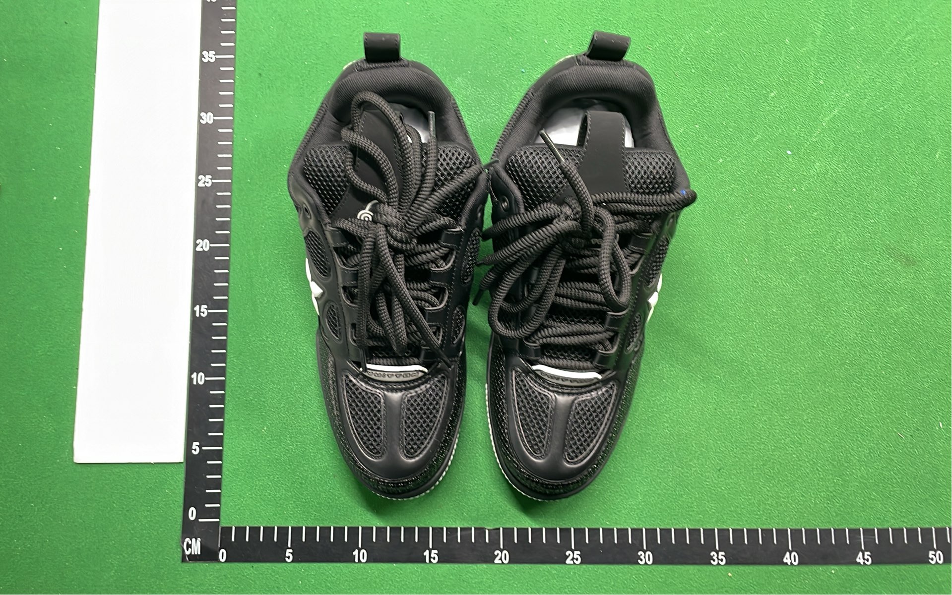 1:1 Batch LOUIS VUITTON shoes-1  in the Best OopBuy Spreadsheet QC photos