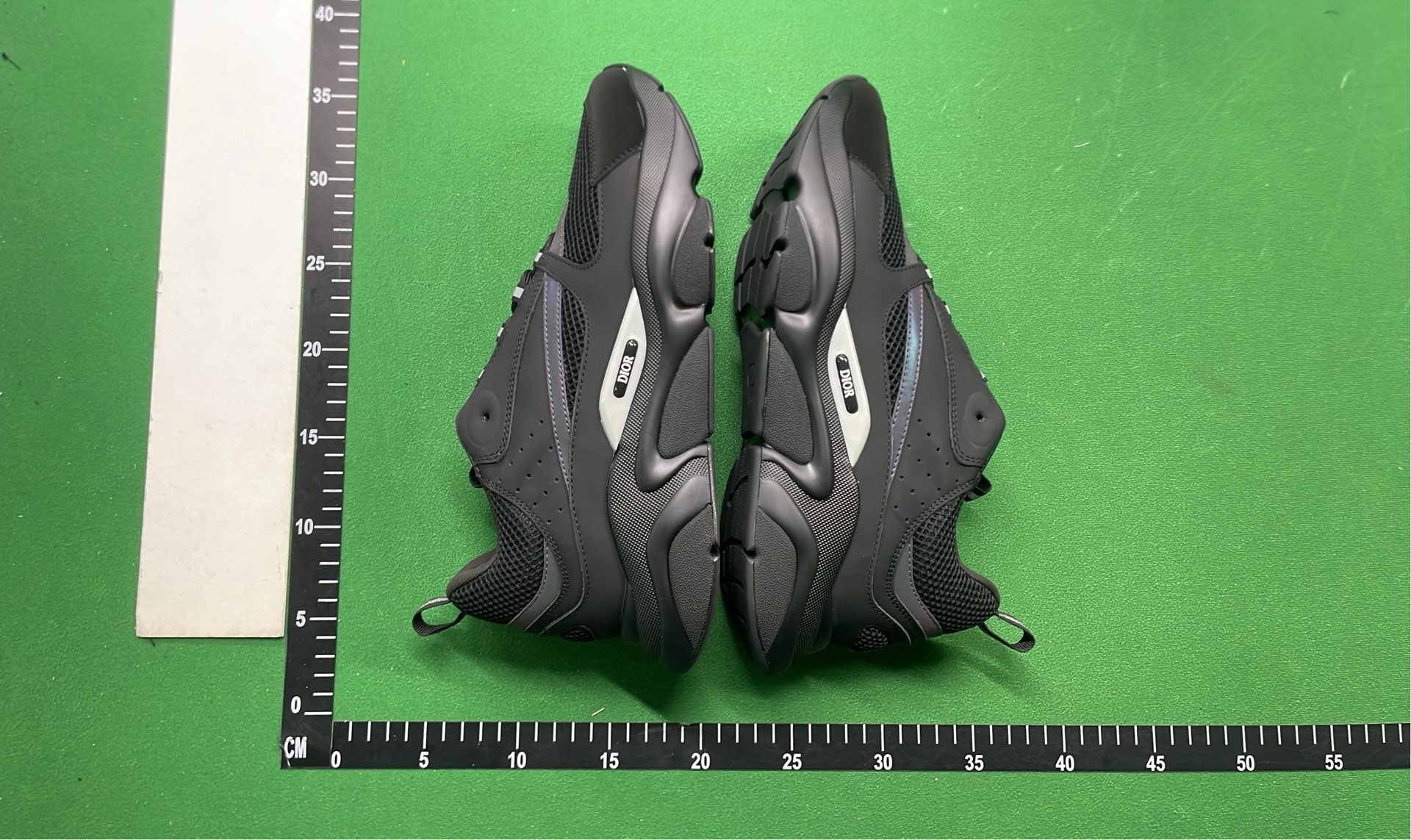 1:1 Batch DIOR B22 Shoes-1  in the Best OopBuy Spreadsheet QC photos