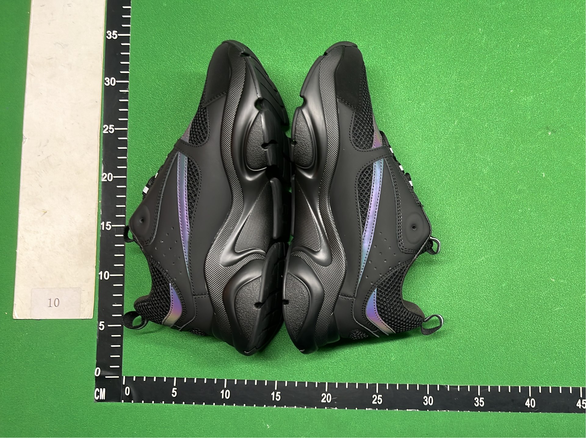 1:1 Batch DIOR B22 Shoes-1  in the Best OopBuy Spreadsheet QC photos