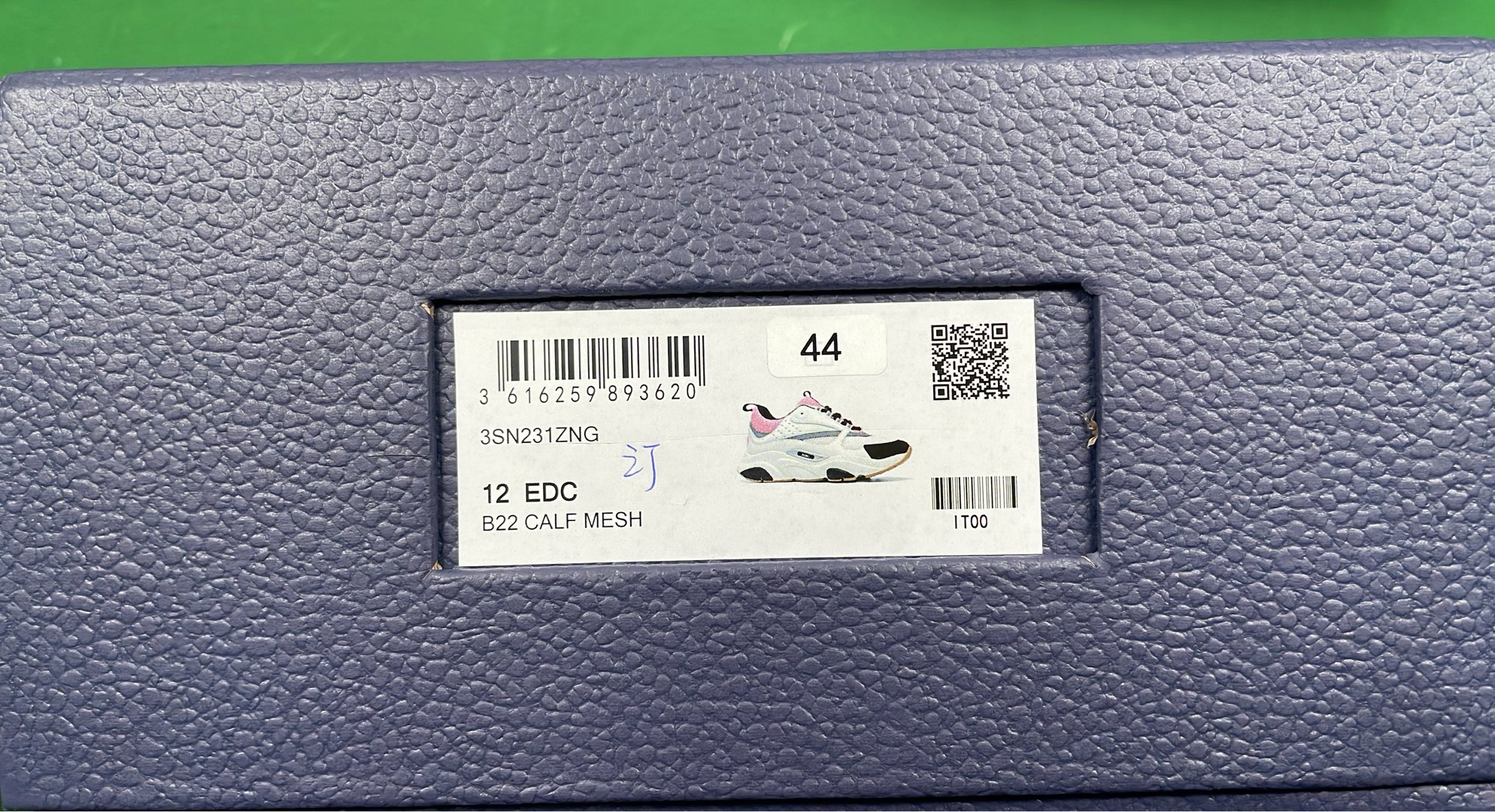 1:1 Batch DIOR B22 Shoes-1  in the Best OopBuy Spreadsheet QC photos