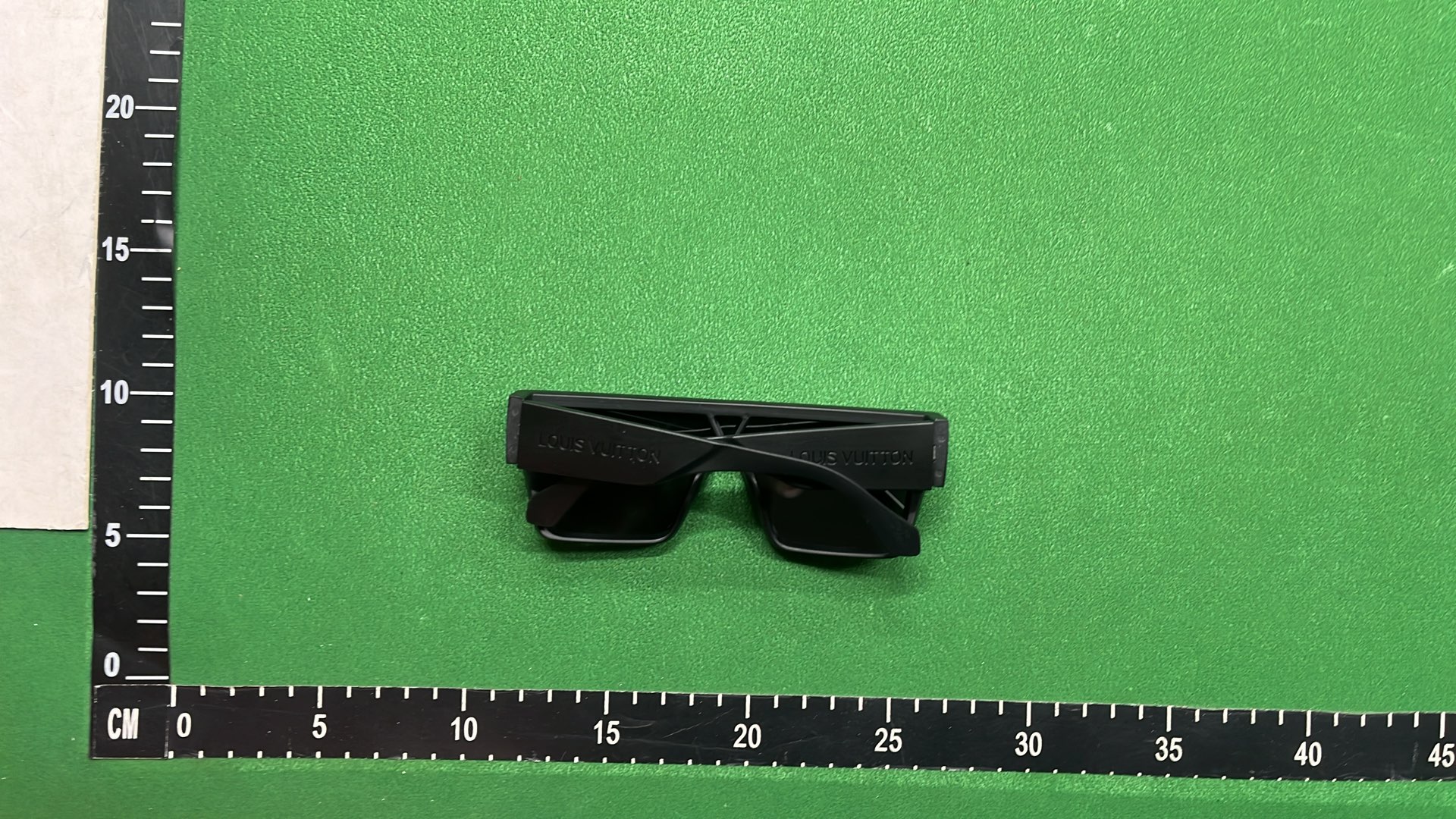 1:1 Batch LOUIS VUITTON sunglasses  in the Best OopBuy Spreadsheet QC photos