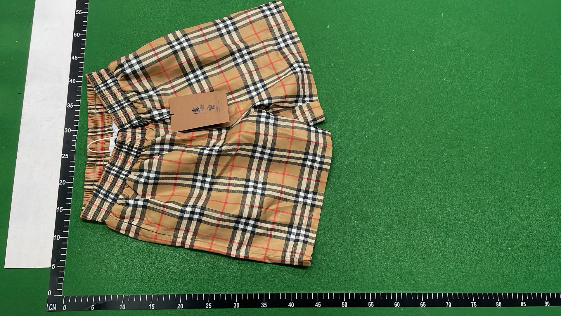 1:1 Batch Burberry shorts  in the Best OopBuy Spreadsheet QC photos