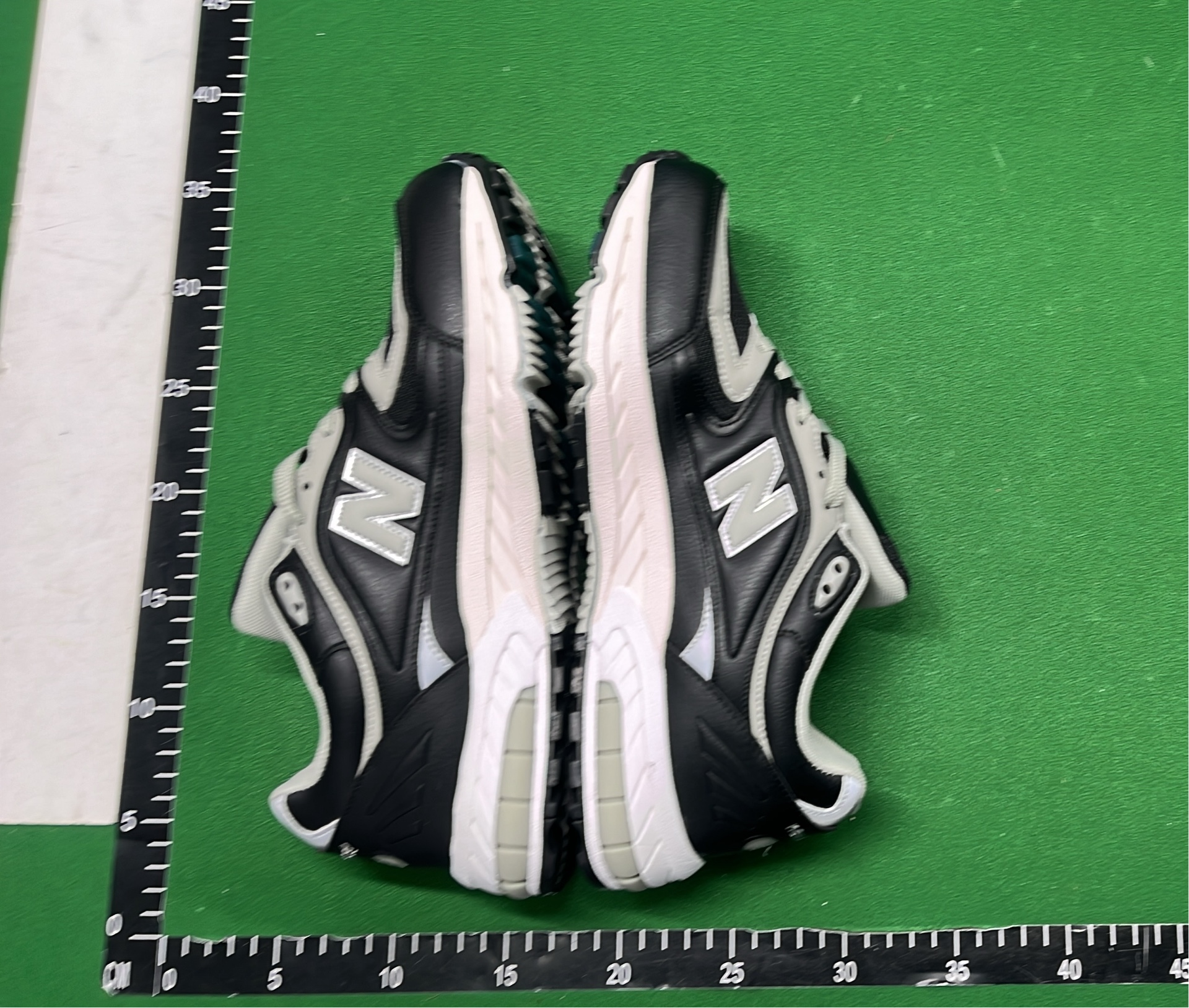 New Balance 990v4 Special Edition Grey Running Shoes