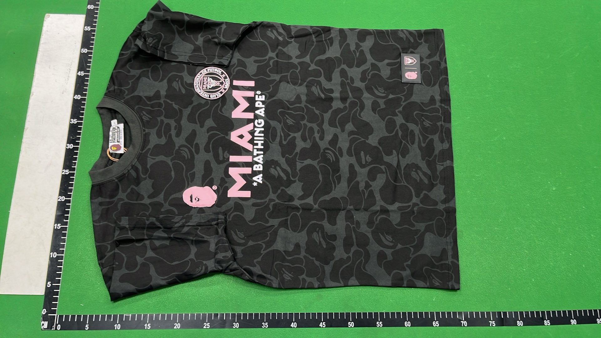  BAPEE T-shirt-1 – QC photos preview | CnFans  | 7583297940