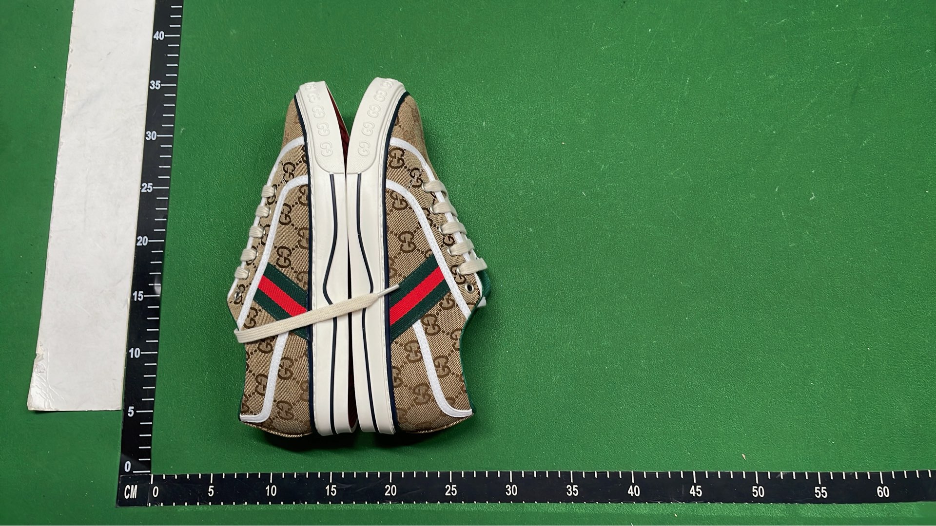 Gucci GG Supreme Canvas Sneakers with Green Trim