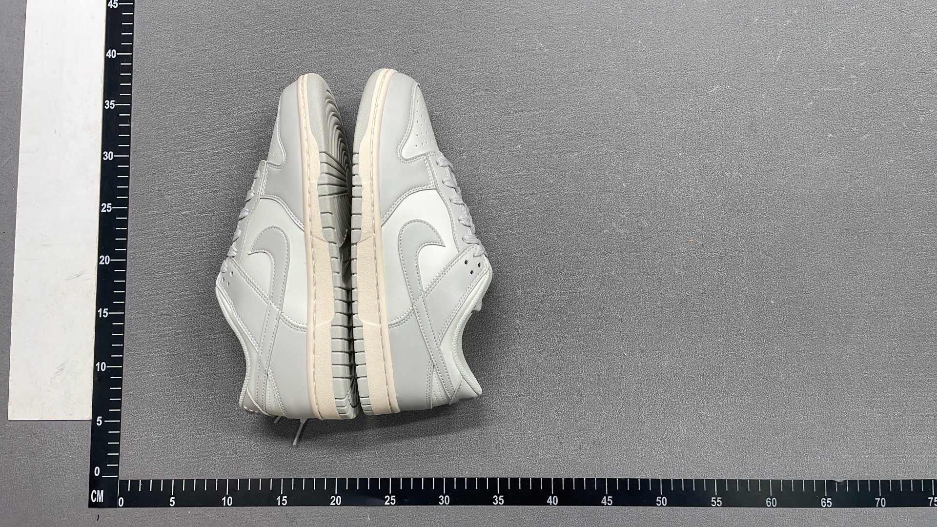 Nike Dunk Low Retro Shoes Collection