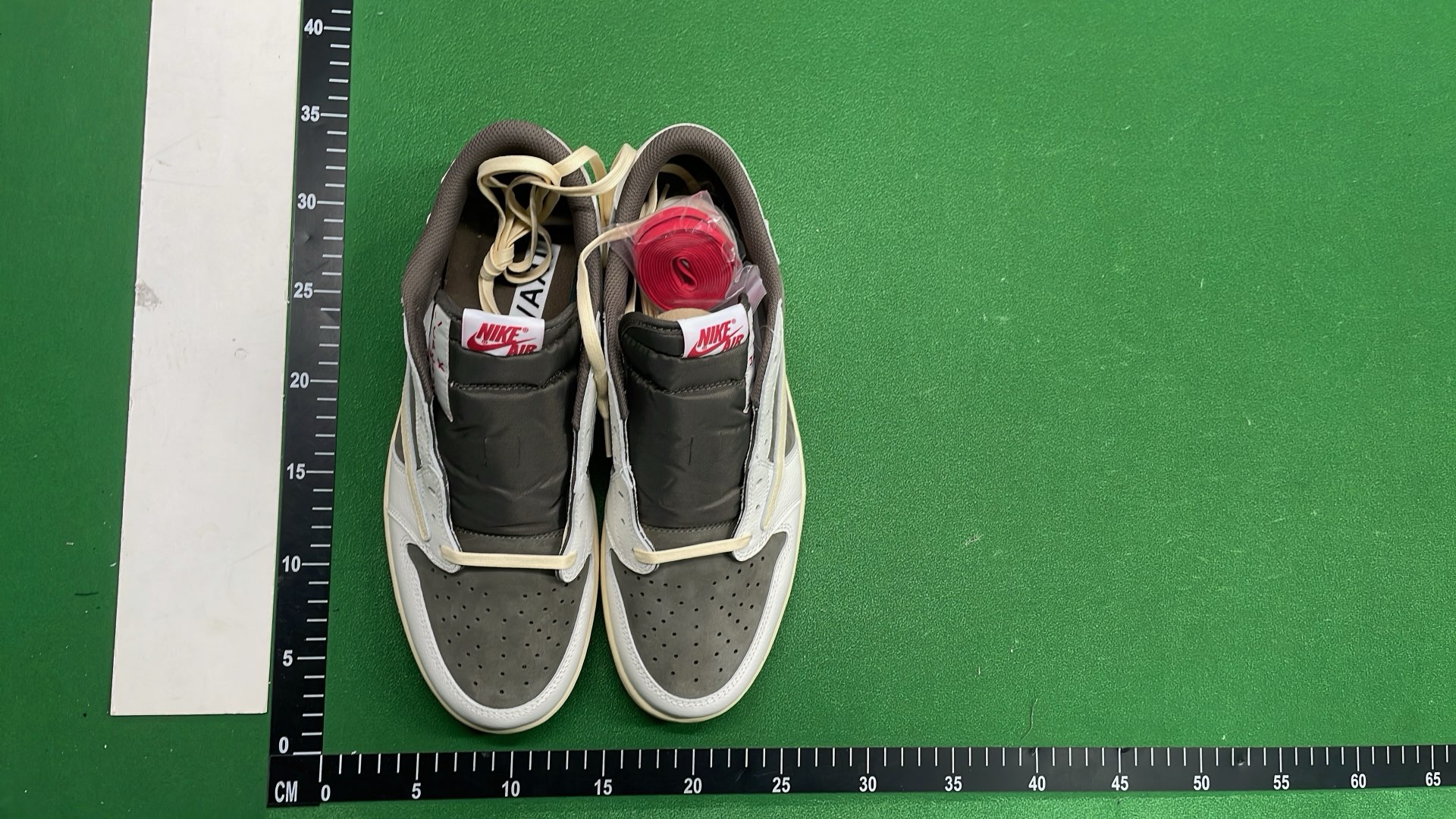 AIR JORDAN 1 Shoes