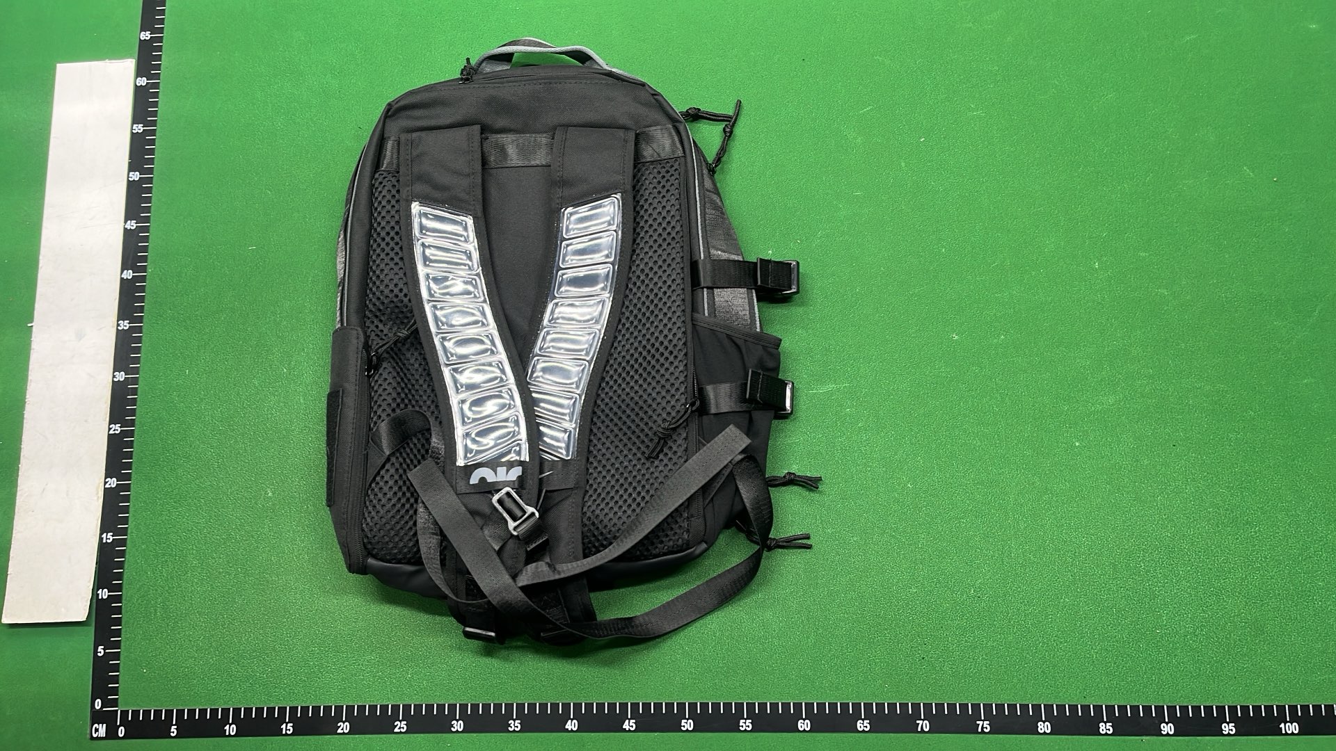 Nike Black Backpack for Men with Multiple Pockets
