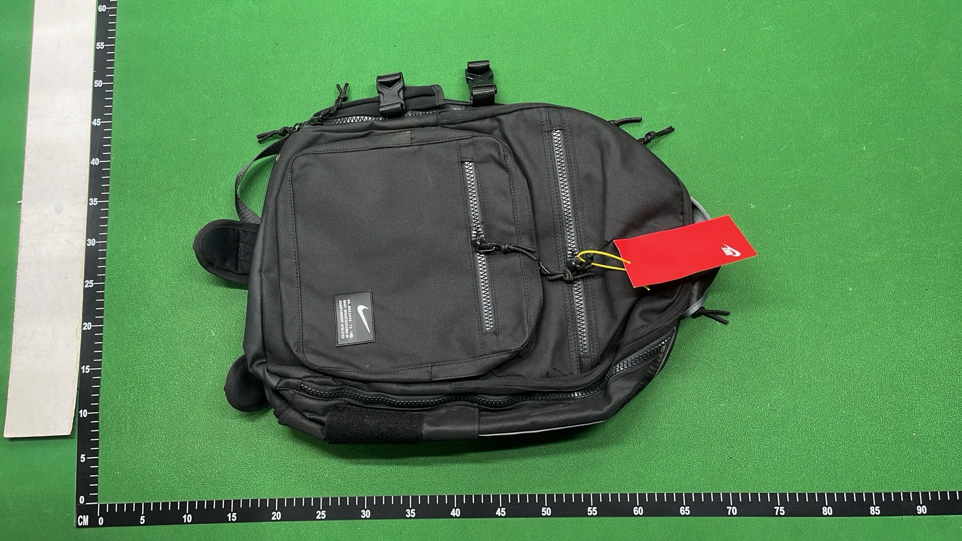 Nike Black Backpack for Men with Multiple Pockets