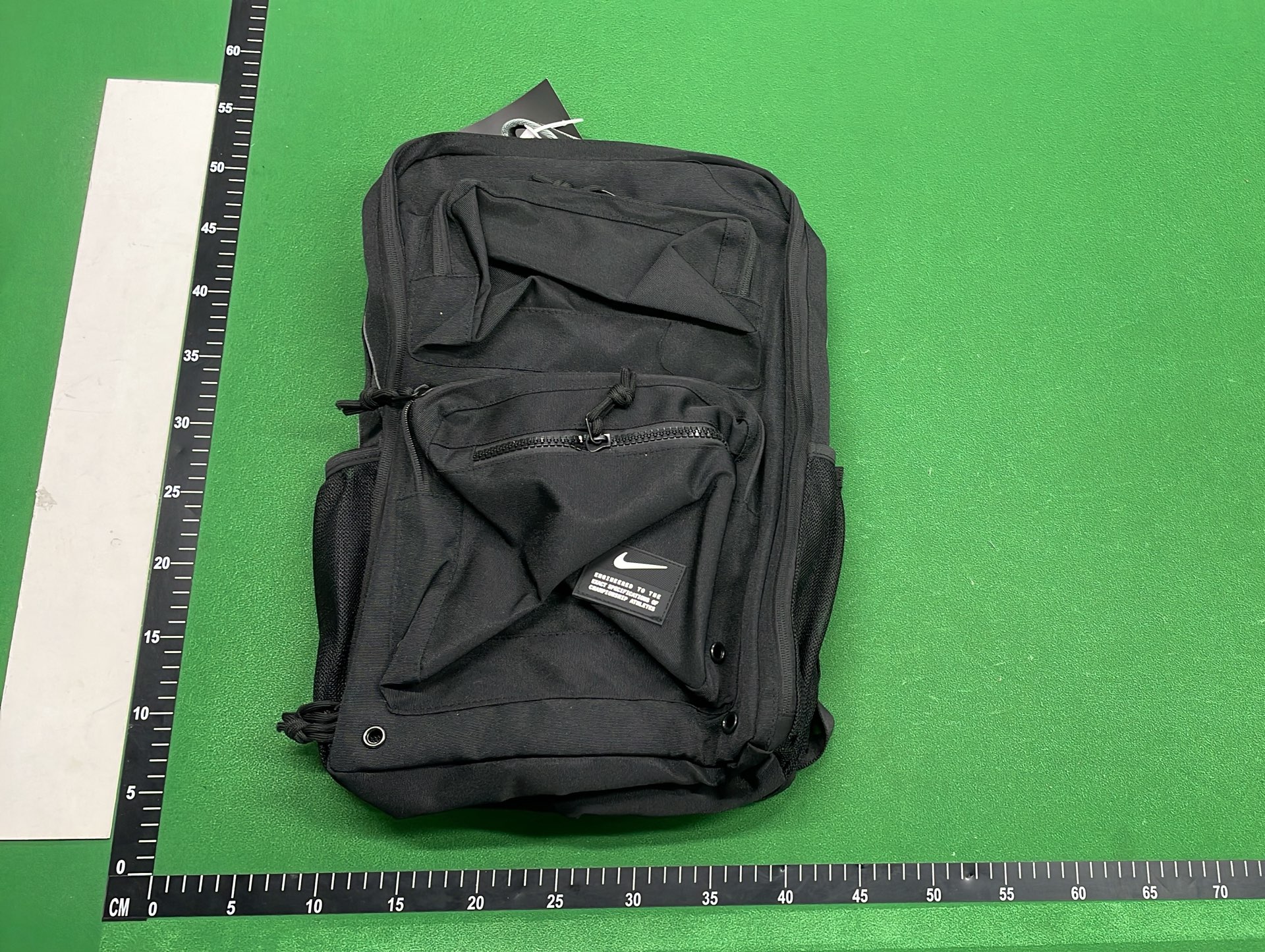 Nike Black Backpack for Men with Multiple Pockets