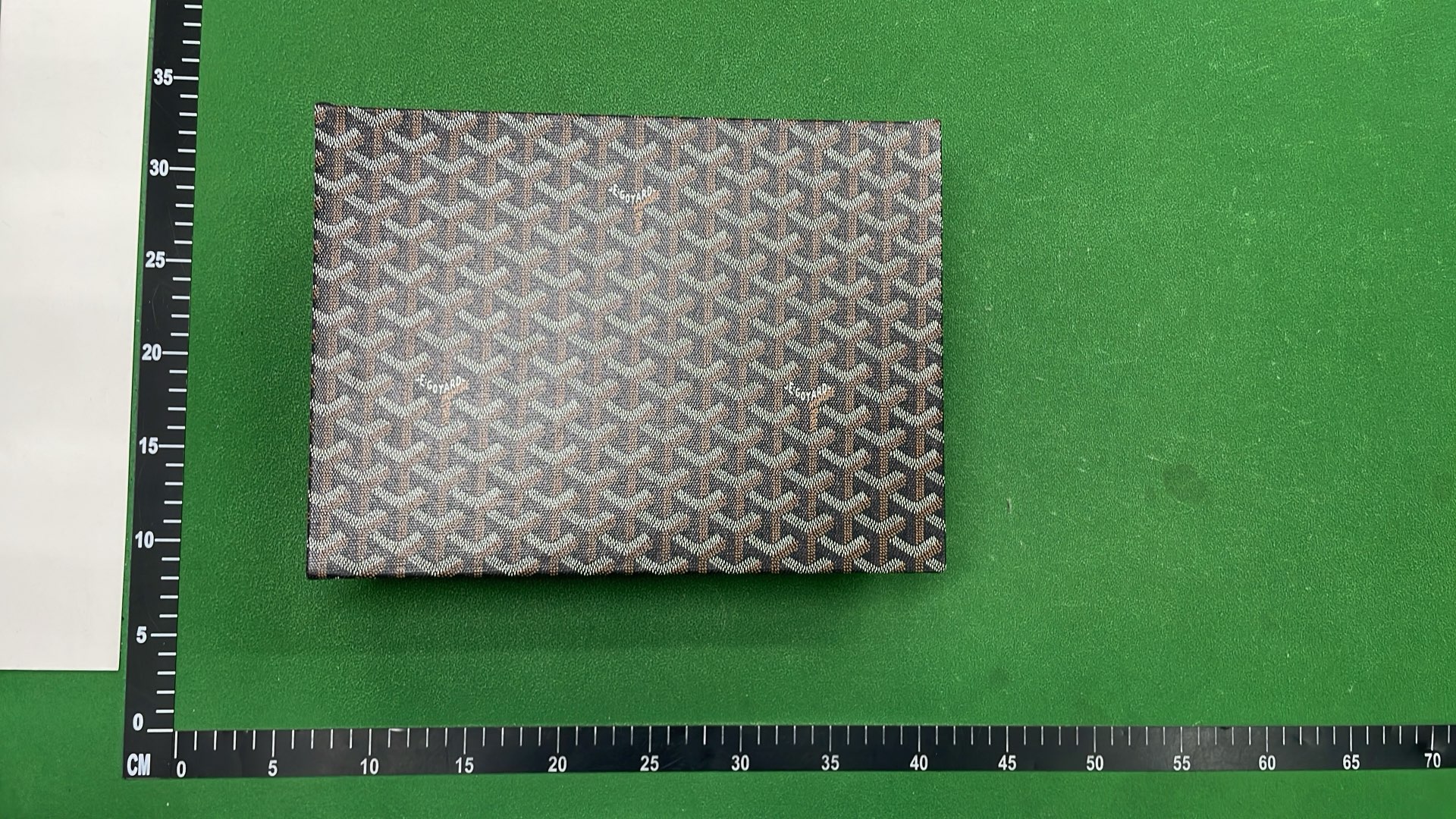 Goyard Paris 8-Piece Watch Box - Luxury Storage Case
