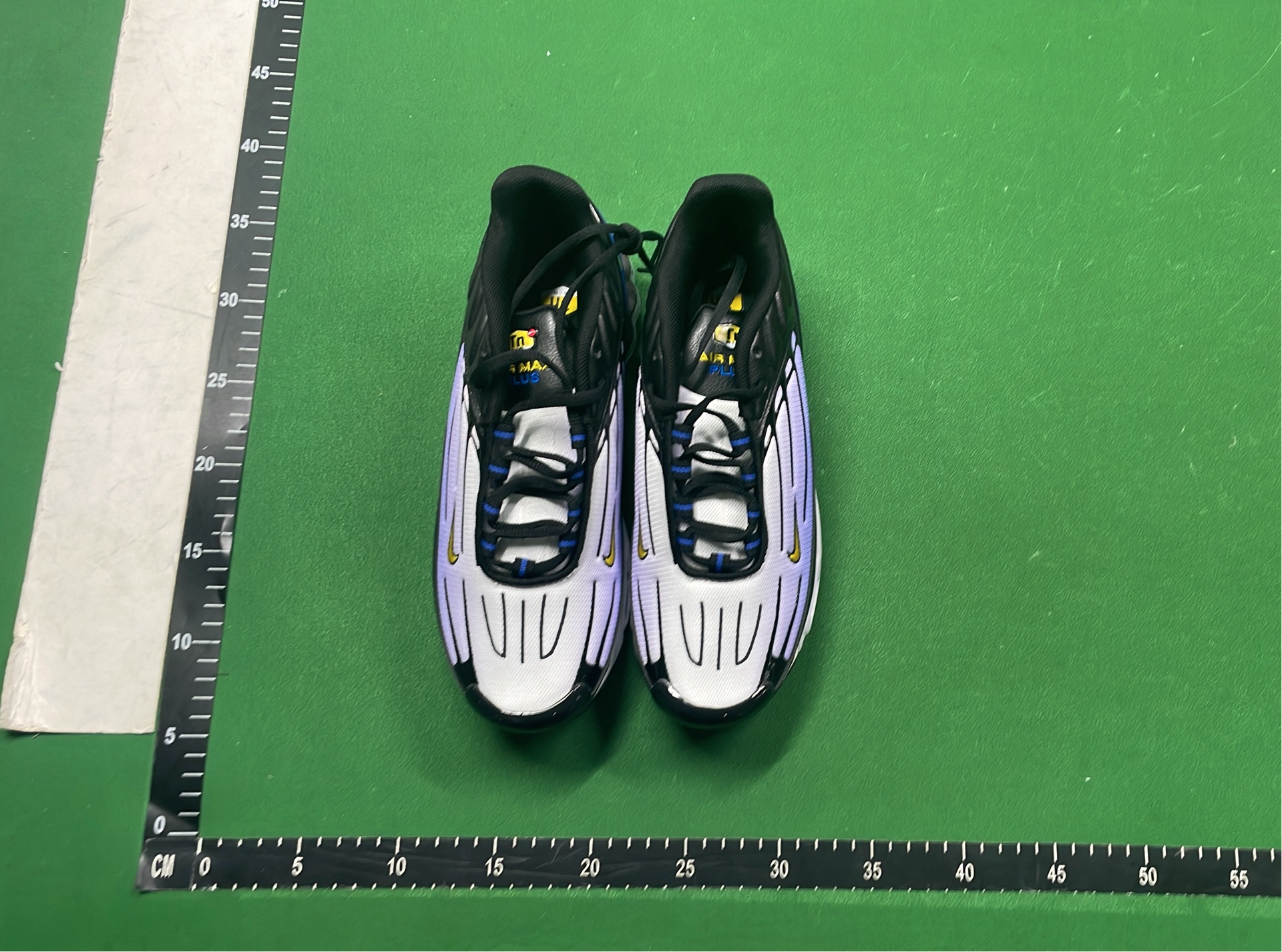 Nike Air Max 270 React Running Shoes